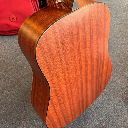Martin X Series Special Acoustic-Electric Guitar like new  DX2E (used)