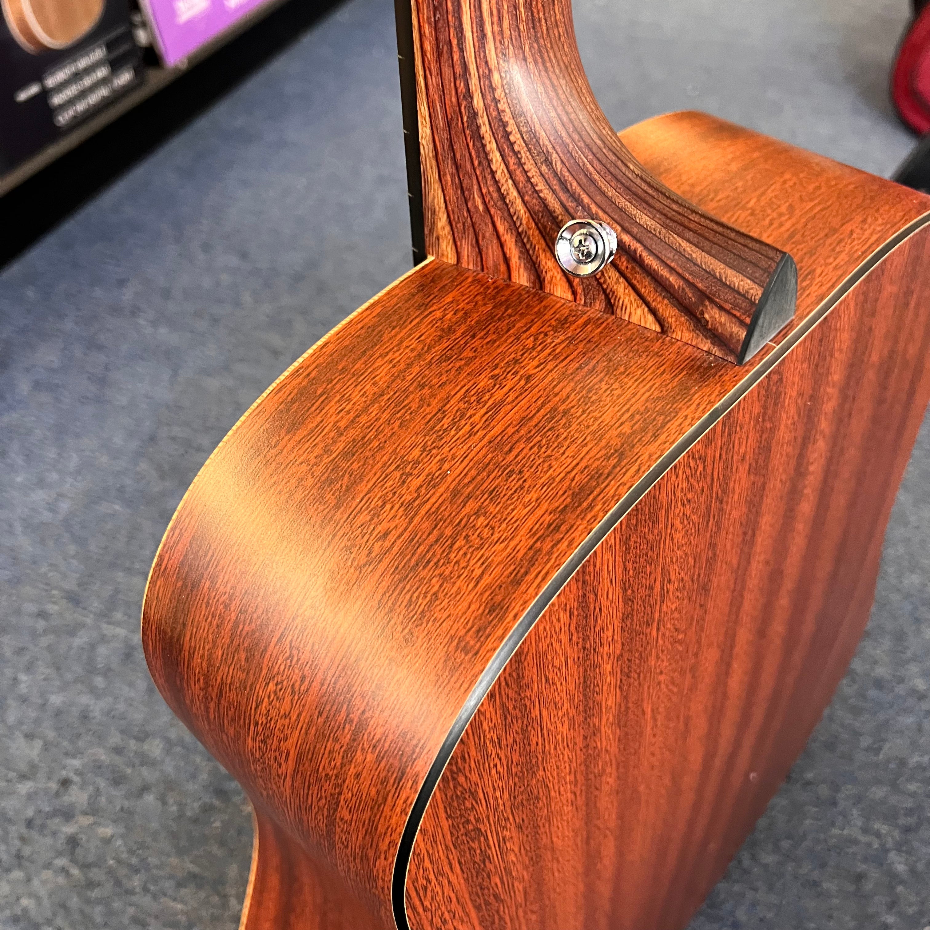 Martin X Series Special Acoustic-Electric Guitar like new  DX2E (used)