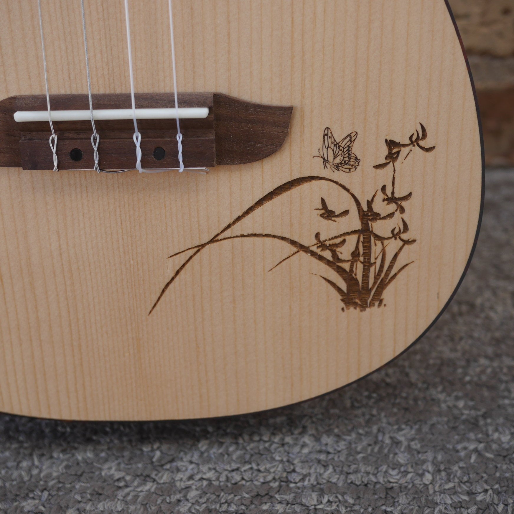 Ortega Bonfire Series Baritone Ukulele Spruce Top