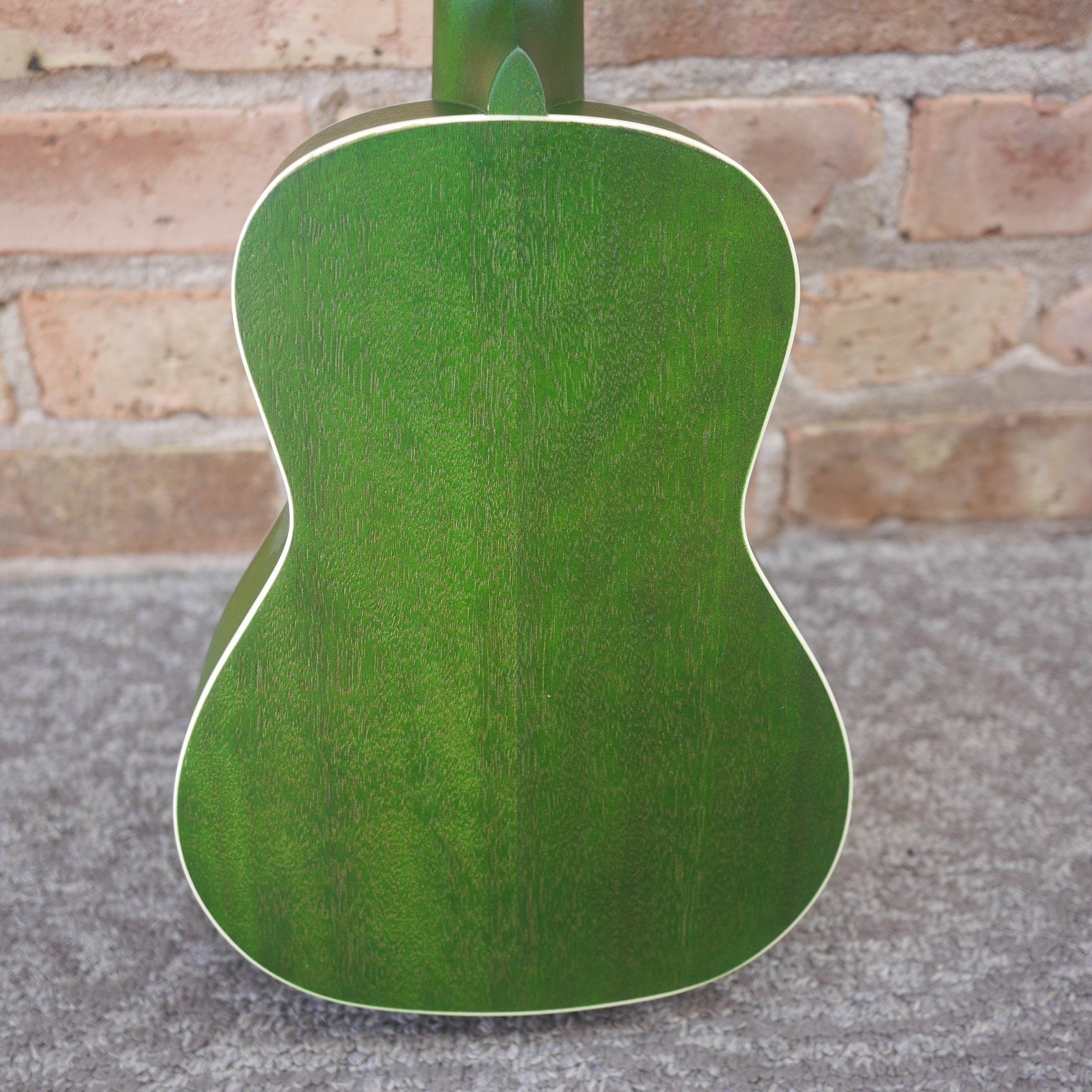 Ortega Concert Acoustic Ukulele Forest Green