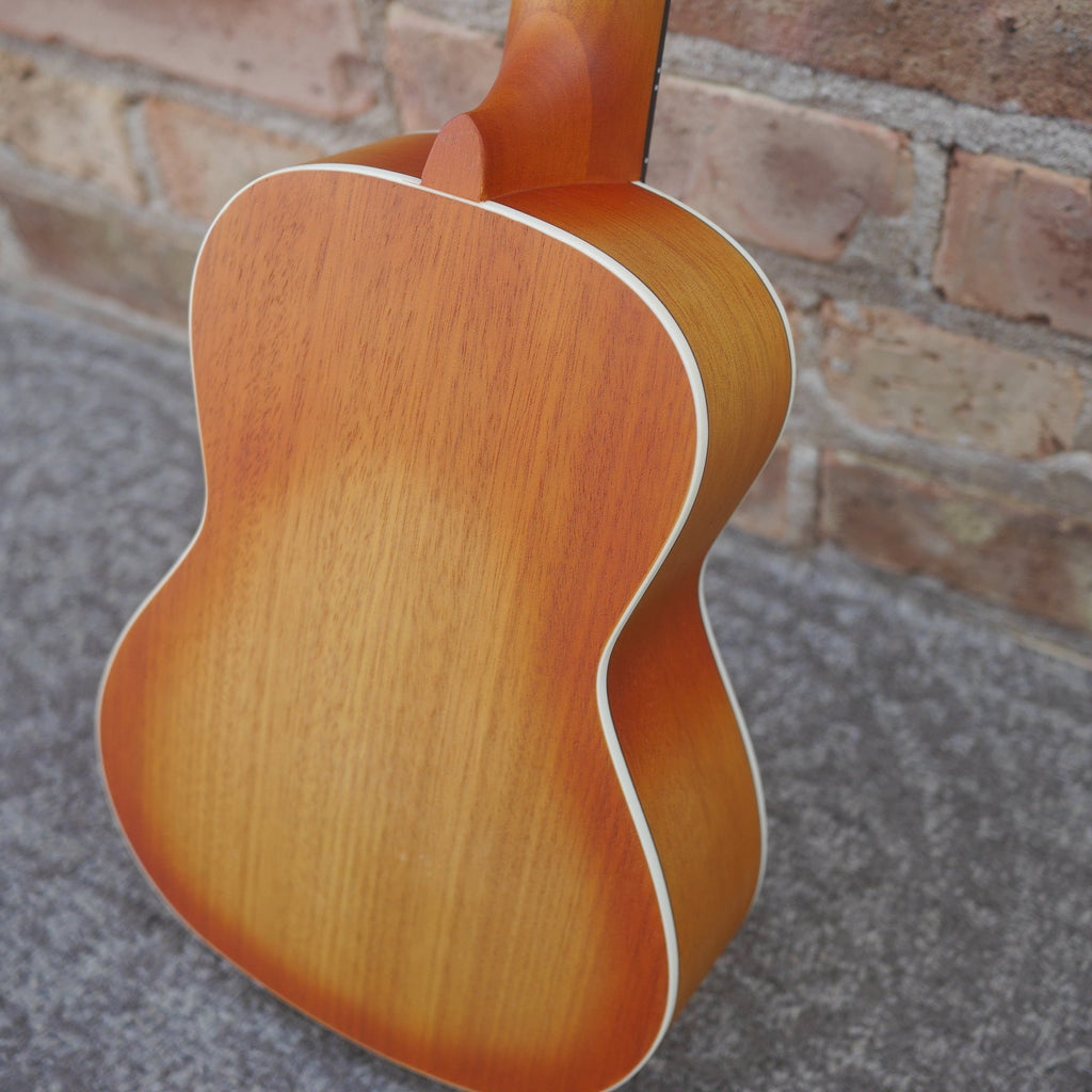 Ortega Concert Acoustic Ukulele Sunburst