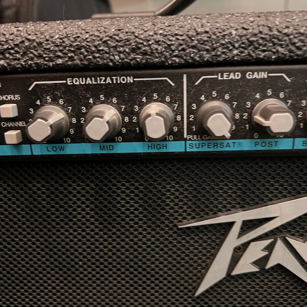Peavey Backstage Chorus 208 2x8 50 watts Guitar Combo Amp (used)