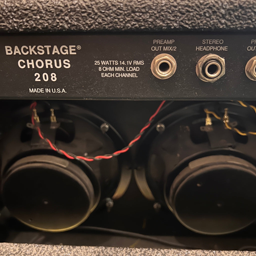 Peavey Backstage Chorus 208 2x8 50 watts Guitar Combo Amp (used)