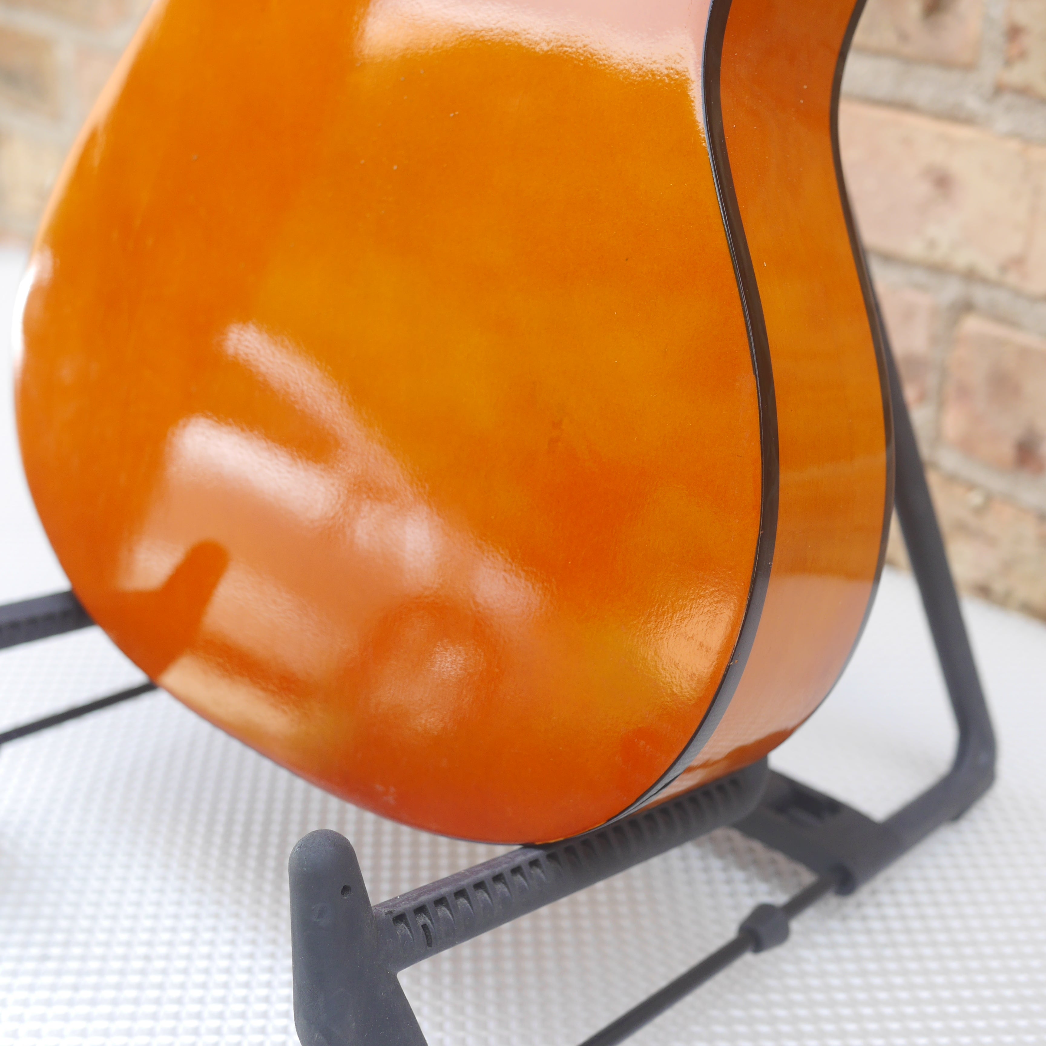 Play and Learn Student Guitar MG-102 used