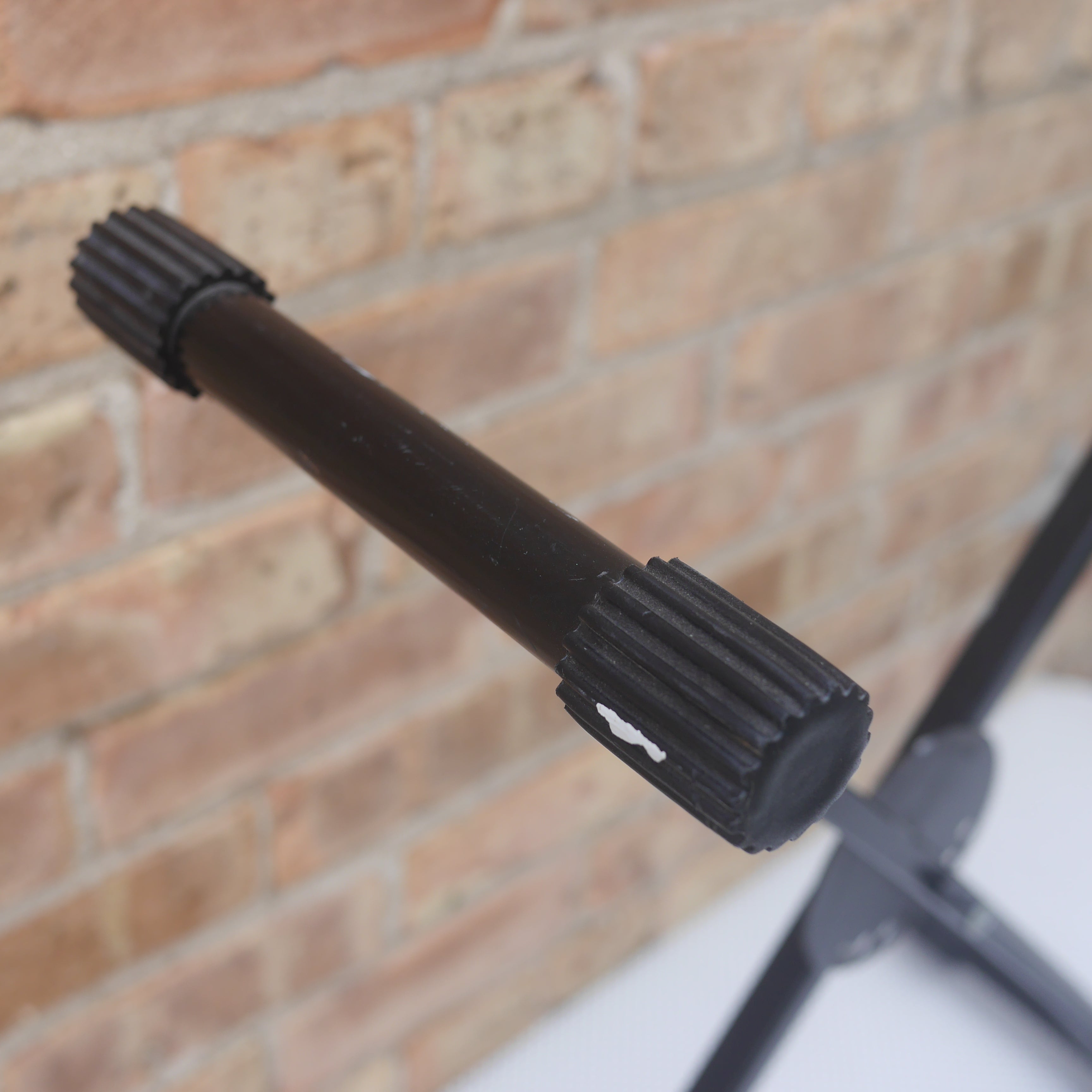 Qwik Lok Small Keyboard X Stand Italy used