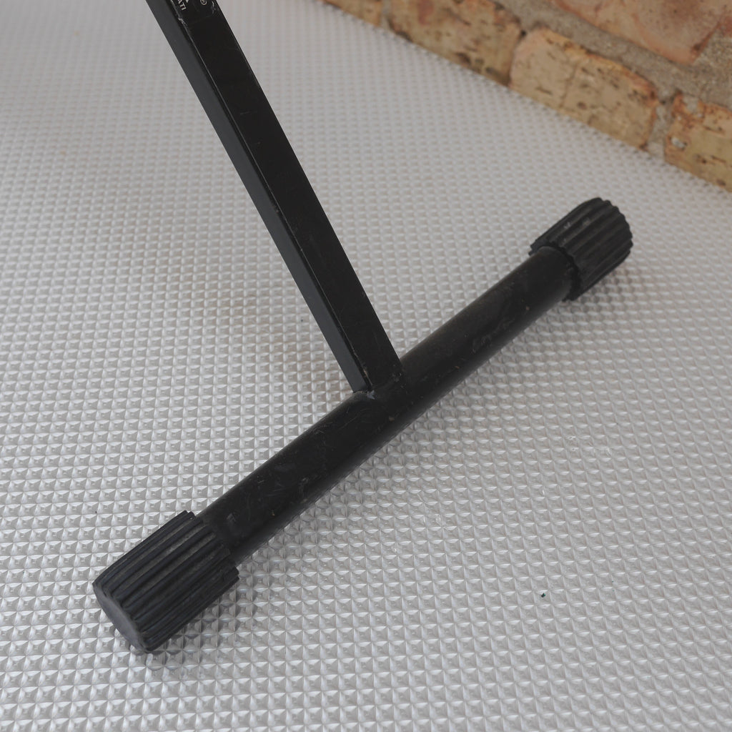 Qwik Lok Small Keyboard X Stand Italy used