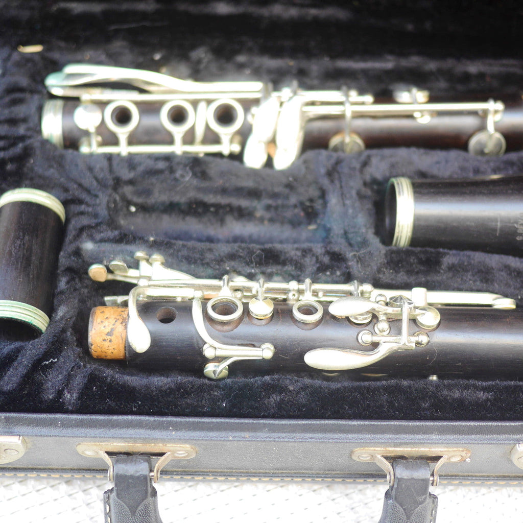 Reval wood Clarinet needs repair