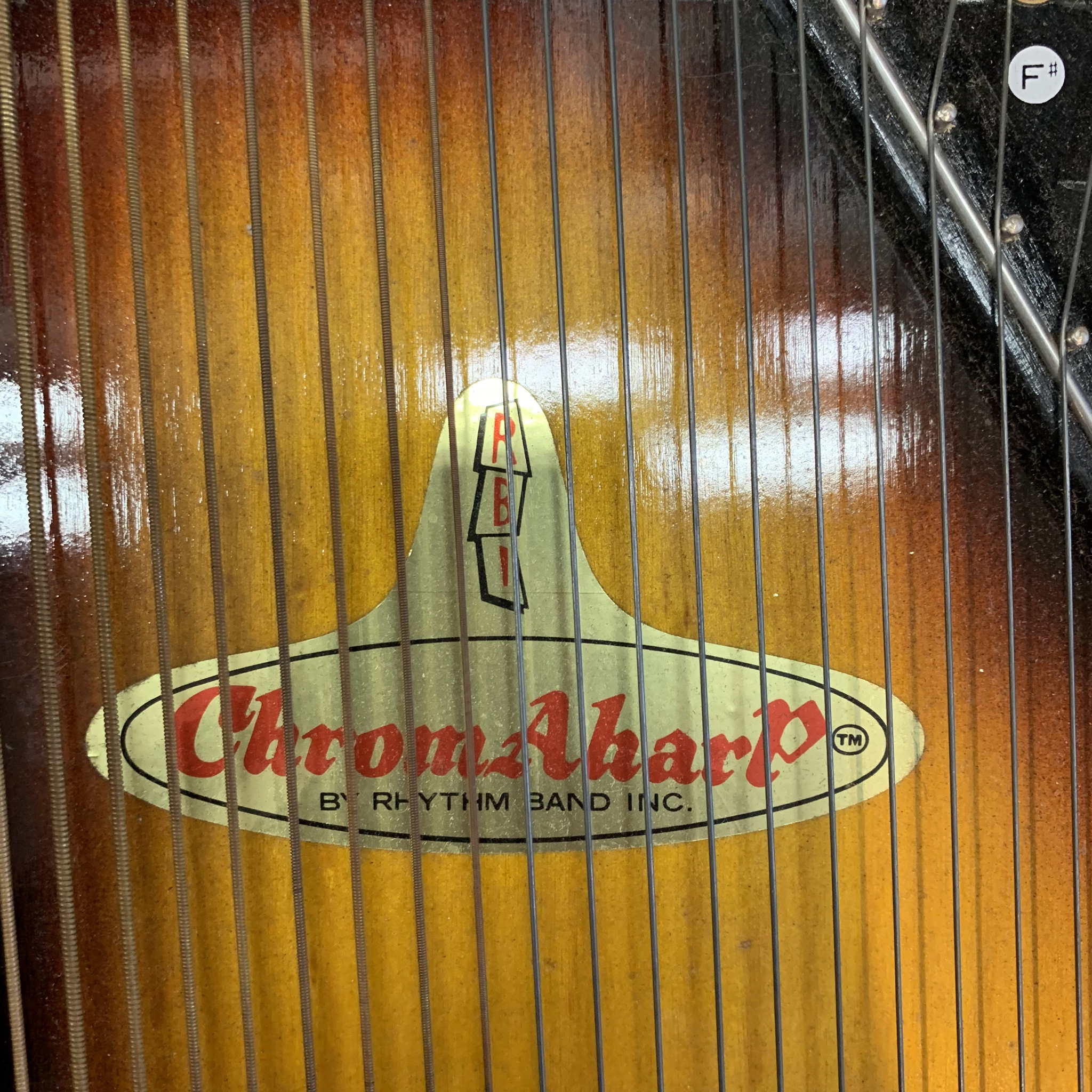 Rhythm Band Inc. Chromaharp Autoharp w/case