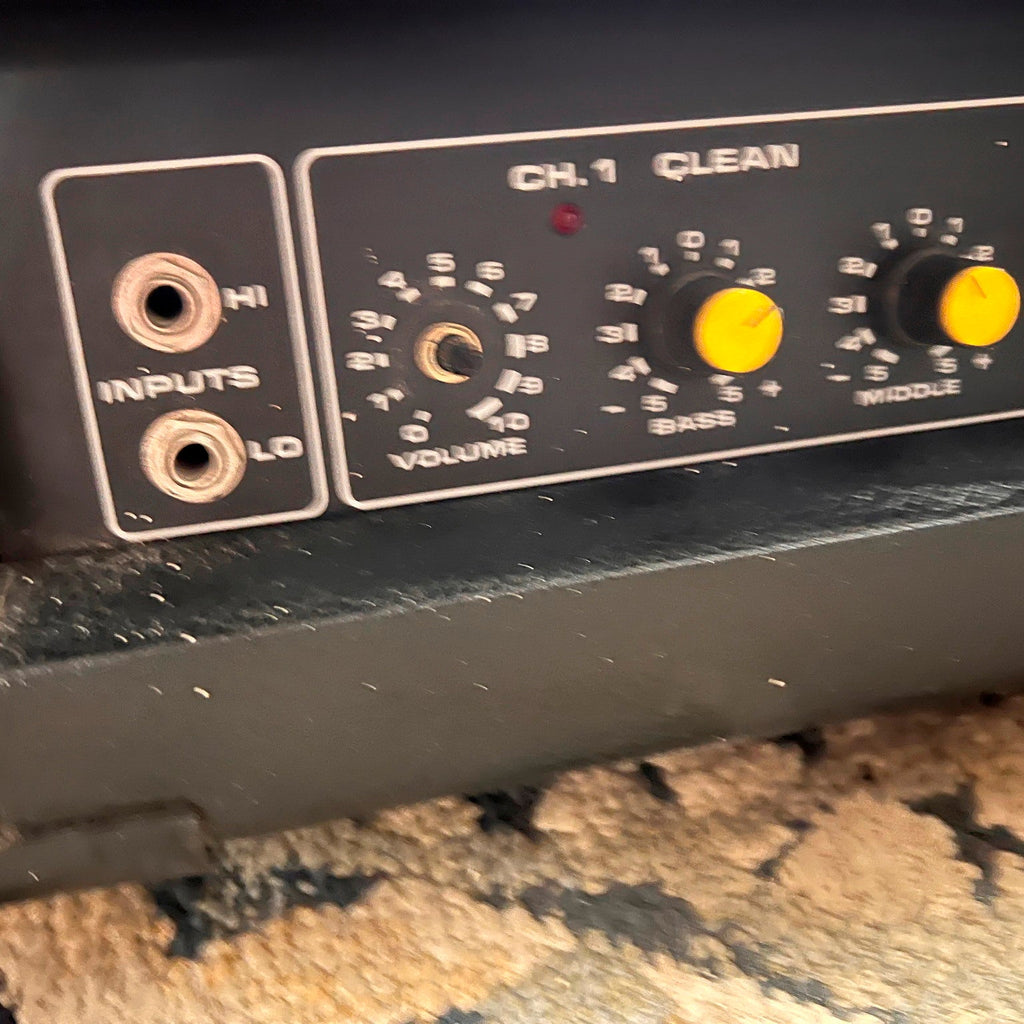 Rickenbacker Guitar Amp Head RG180 Rare Used 1980s