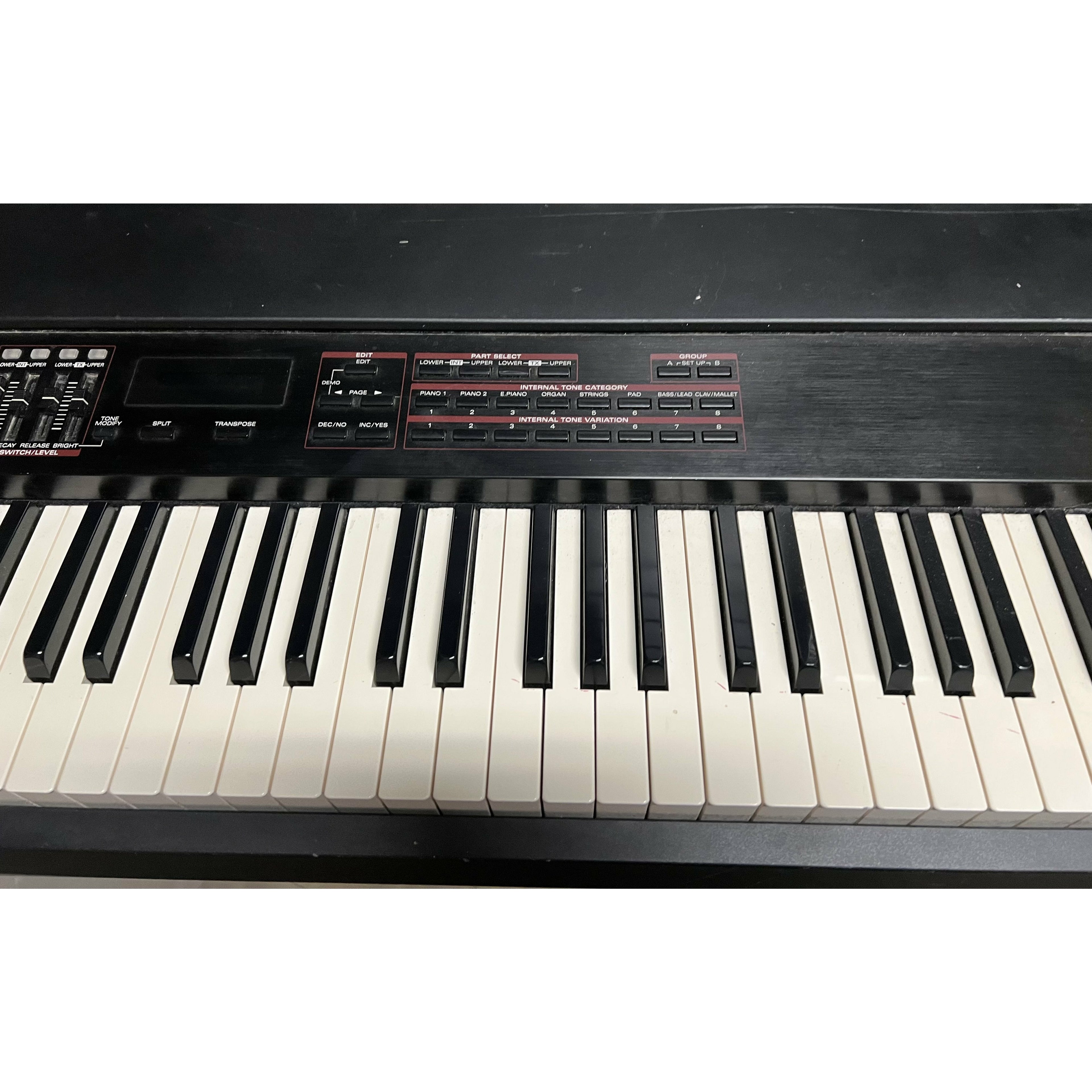 Roland RD-600 Portable Digital Piano Keyboard Vintage 90s Used