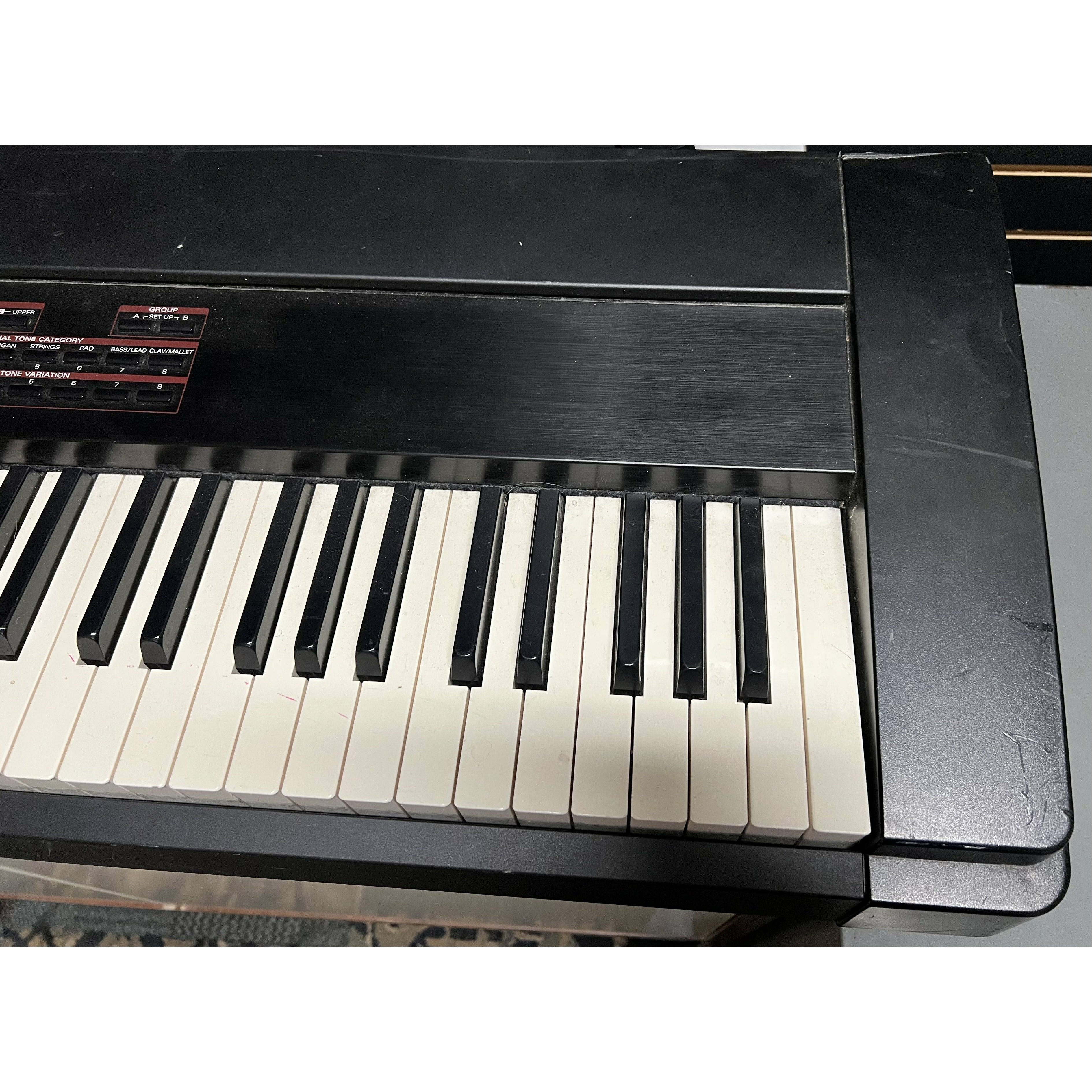 Roland RD-600 Portable Digital Piano Keyboard Vintage 90s Used