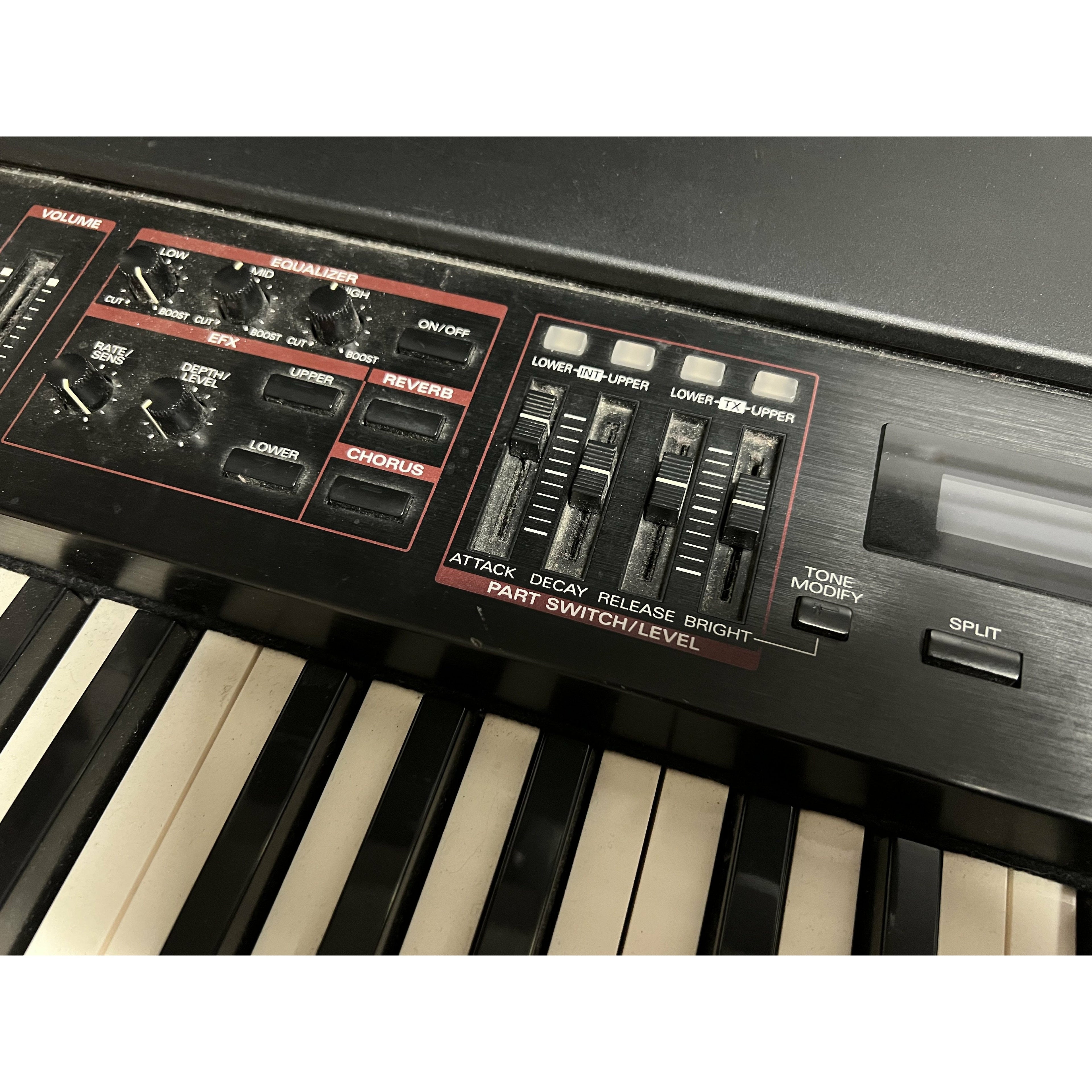 Roland RD-600 Portable Digital Piano Keyboard Vintage 90s Used