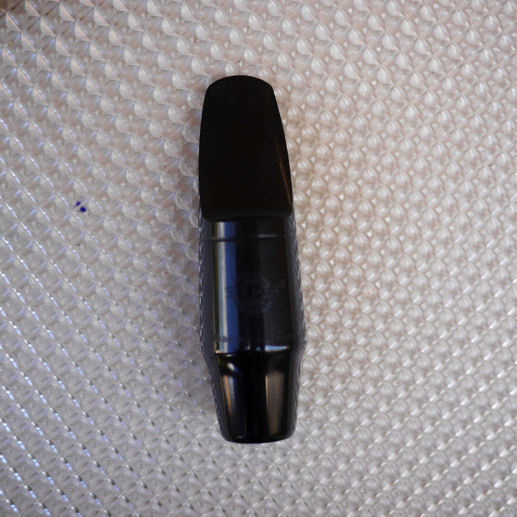 Rolla RA-MGS01 Alto Saxophone w/Selmer S80 C* mouthpiece contoured case