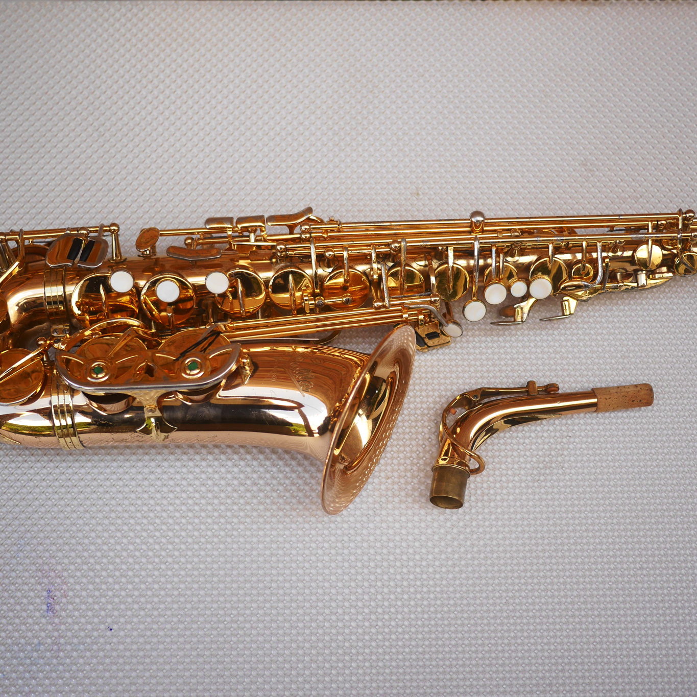 Rolla RA-MGS01 Alto Saxophone w/Selmer S80 C* mouthpiece contoured case