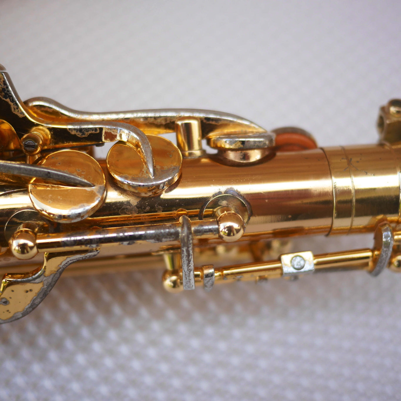 Rolla RA-MGS01 Alto Saxophone w/Selmer S80 C* mouthpiece contoured case