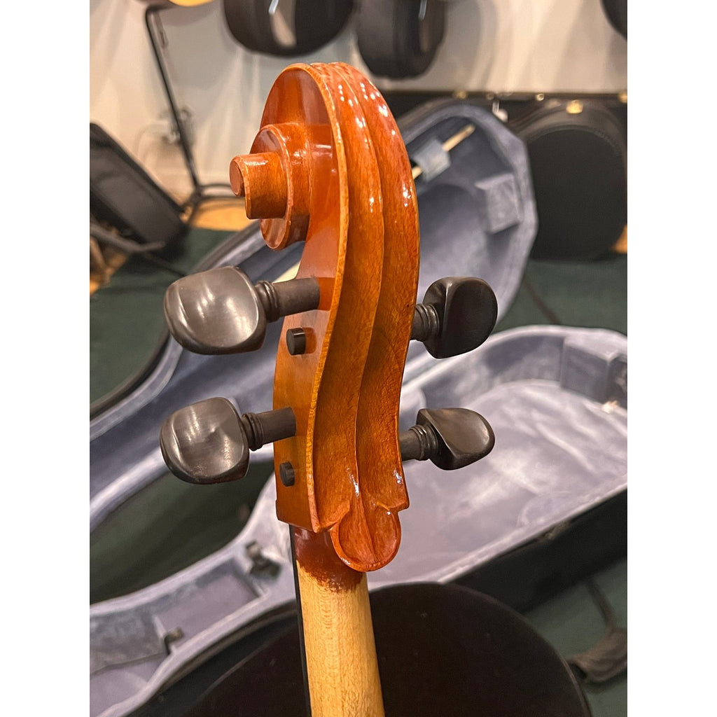 Samuel Eastman 4/4/ Cello Model 100 with case and bow 1999 (used)