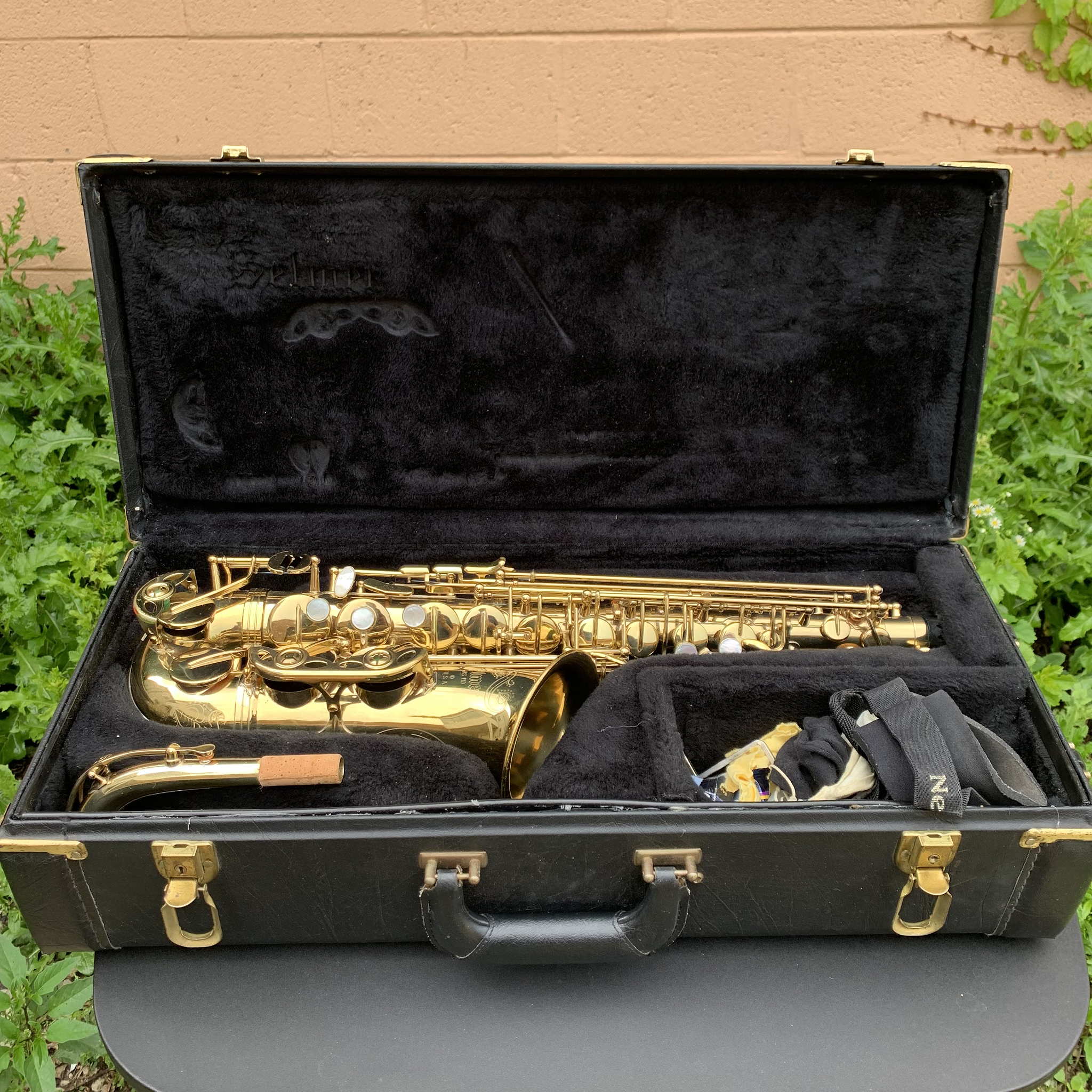 Selmer AS110 Alto Saxophone Excellent