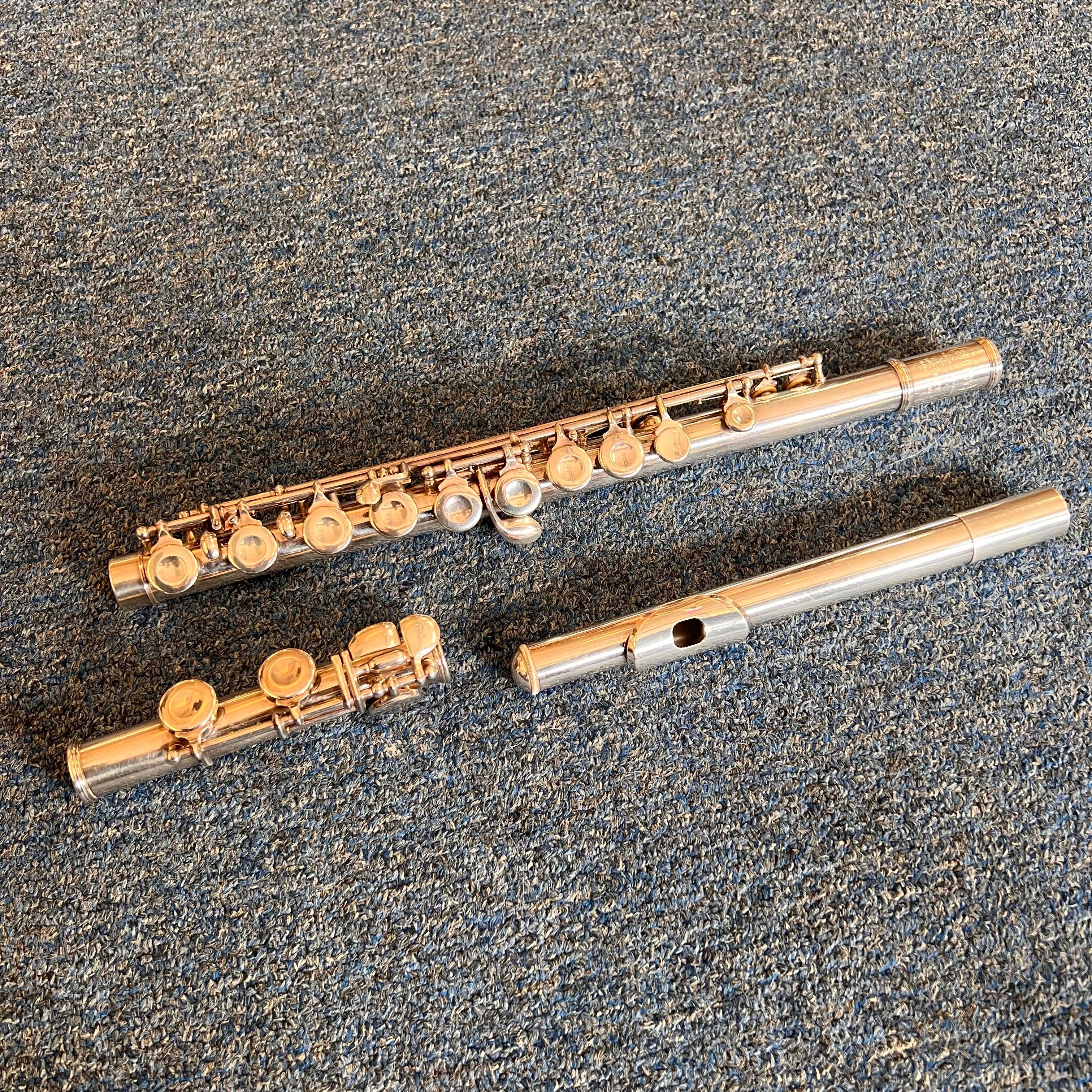 Selmer Bundy Flute in Case Vintage (used)