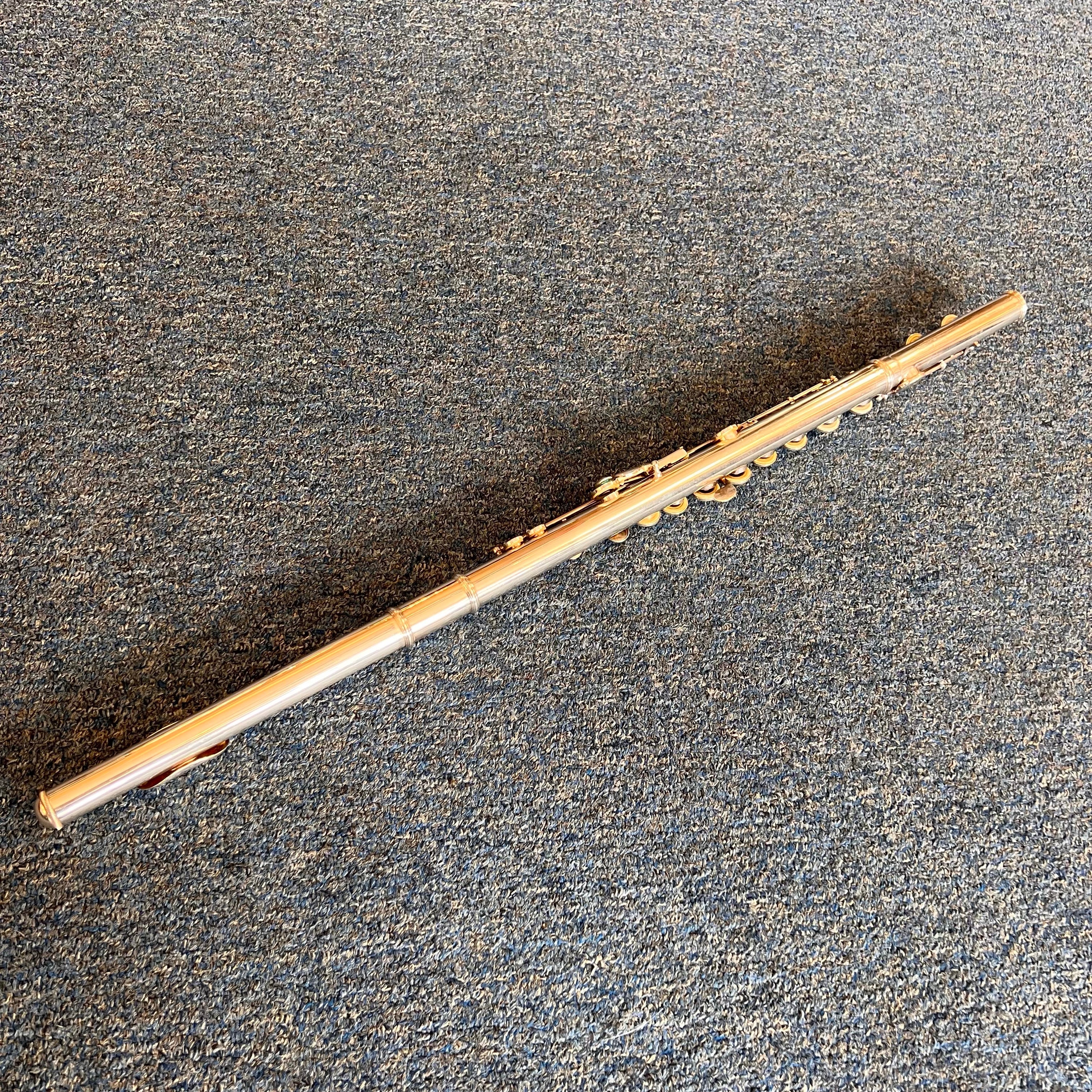 Selmer Bundy Flute in Case Vintage (used)