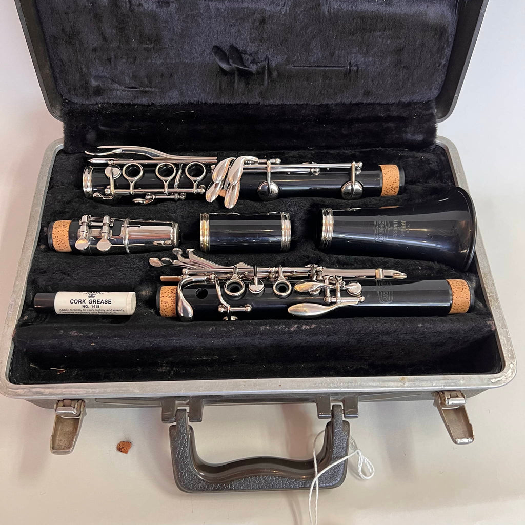 Selmer Bundy Student Clarinet Refurbished Resonite (used)