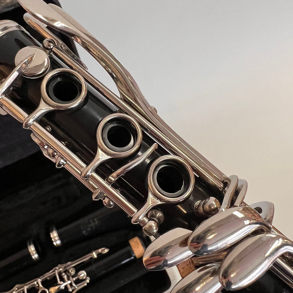 Selmer Bundy Student Clarinet Refurbished Resonite (used)