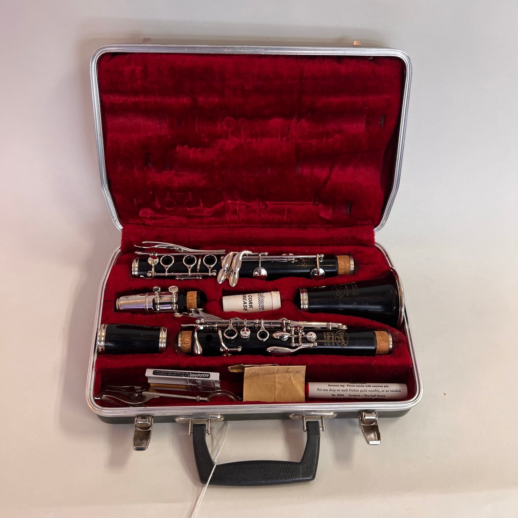Selmer Signet Special wood clarinet Refurbished Elkhart Indiana (used)