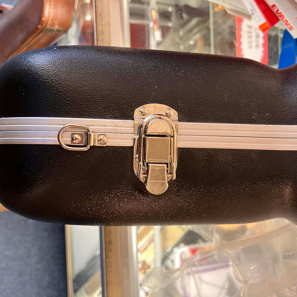 SKB Contoured Alto Saxophone Case (used)