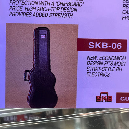 SKB Economy Stratocaster Hard Plastic Case (used)