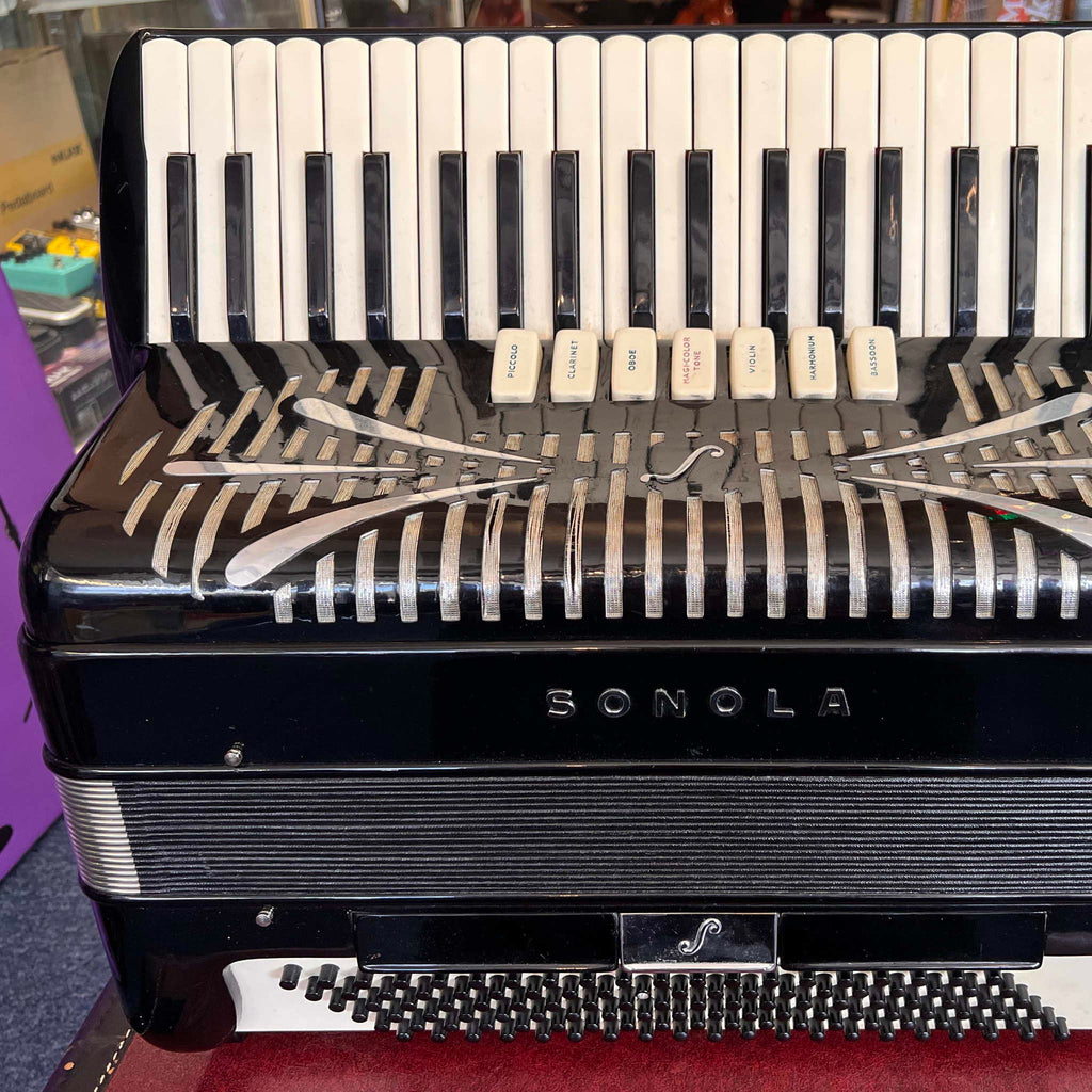 Sonola 120 Bass Piano Accordion AA7 LMMH w/case Italy 1950s Black (used)