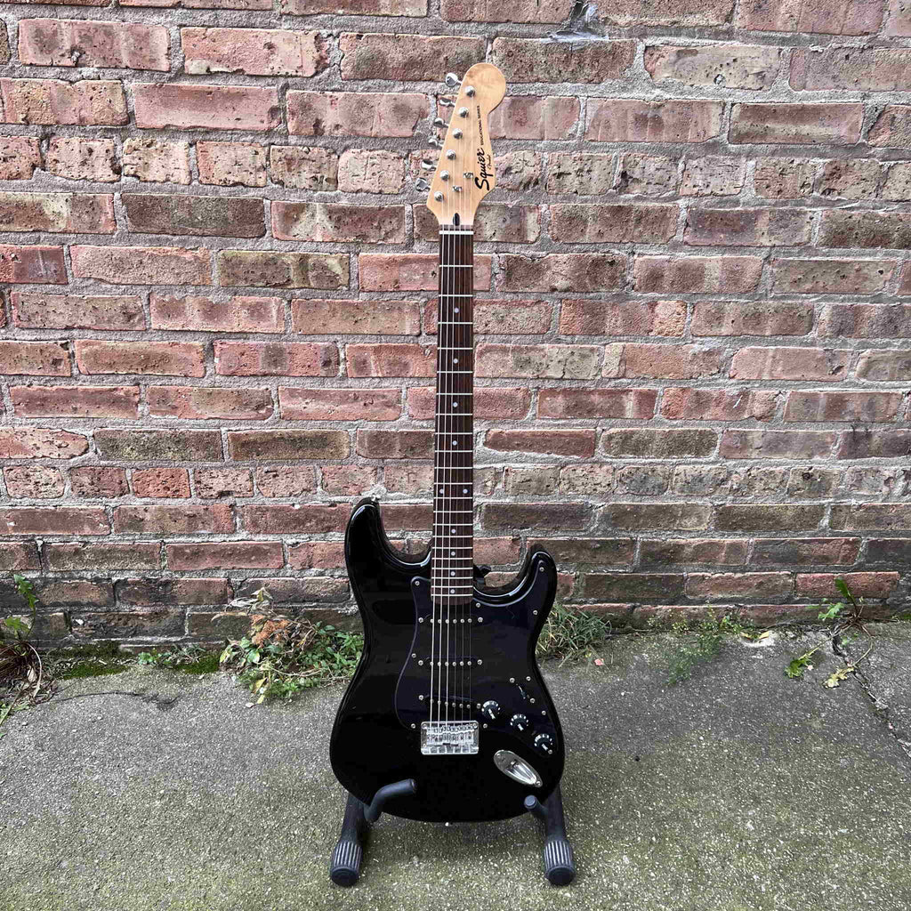 Squier by Fender Educational Series Strat Black