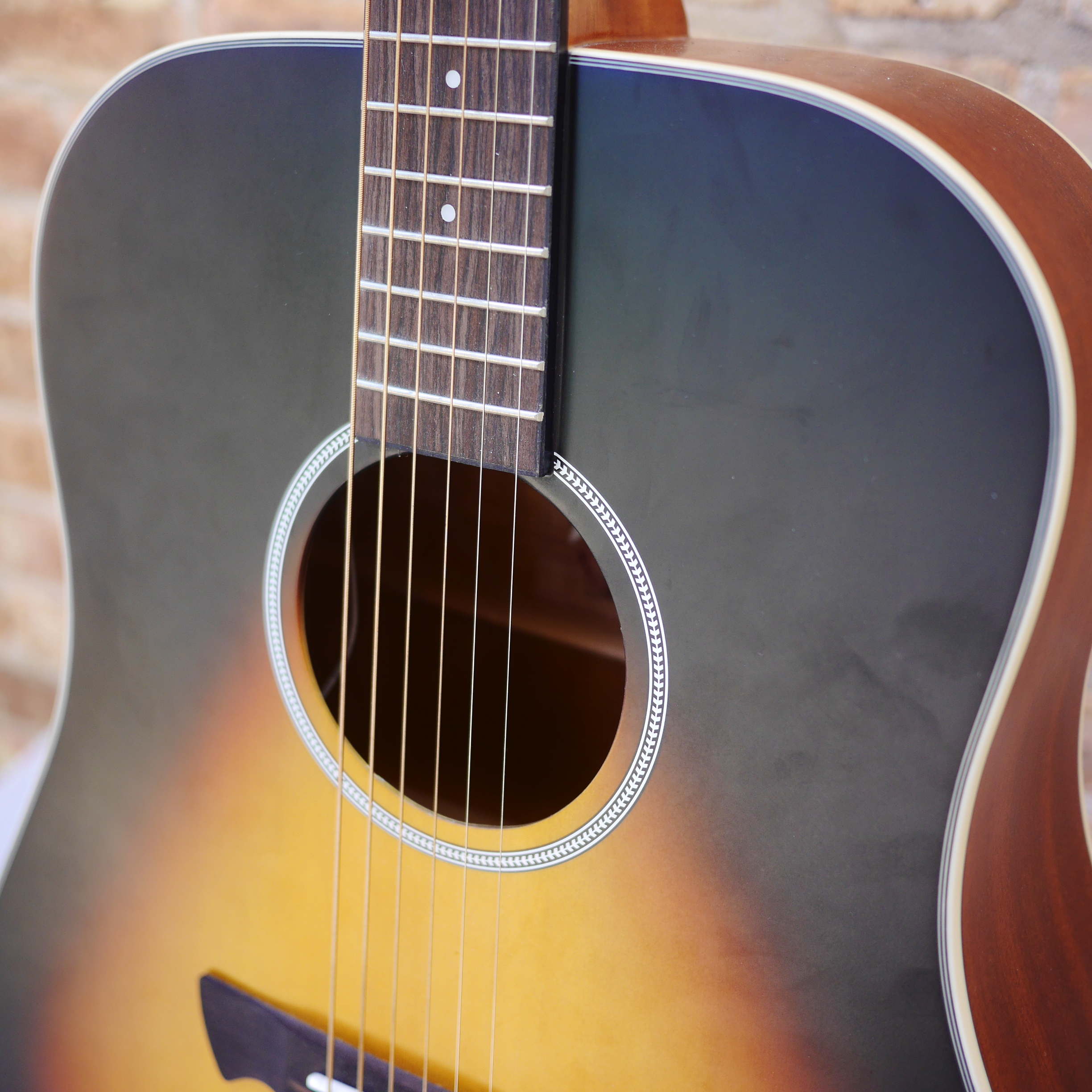 Tagima Dreadnought Acoustic Electric Guitar Sunburst