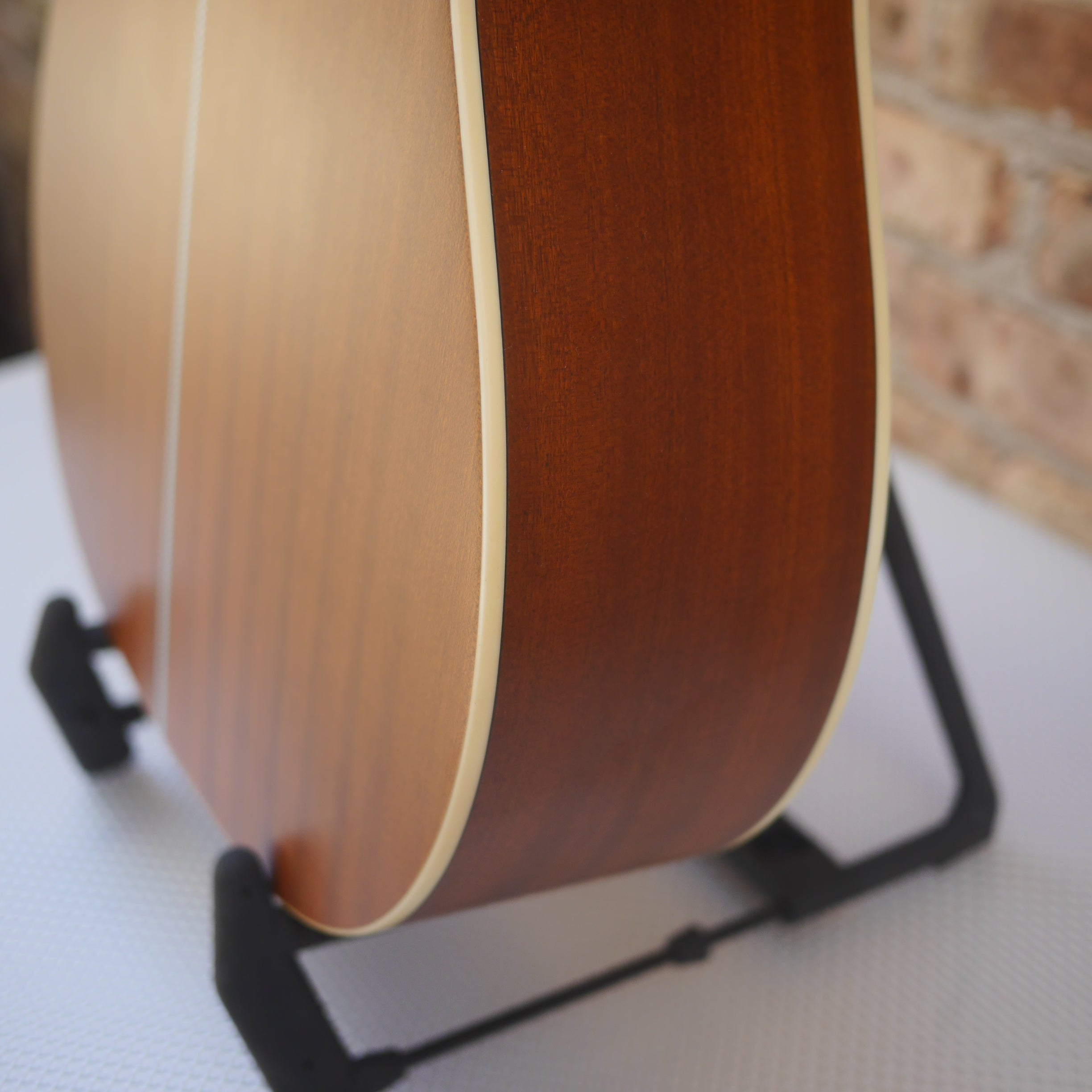 Tagima Dreadnought Acoustic Electric Guitar Sunburst