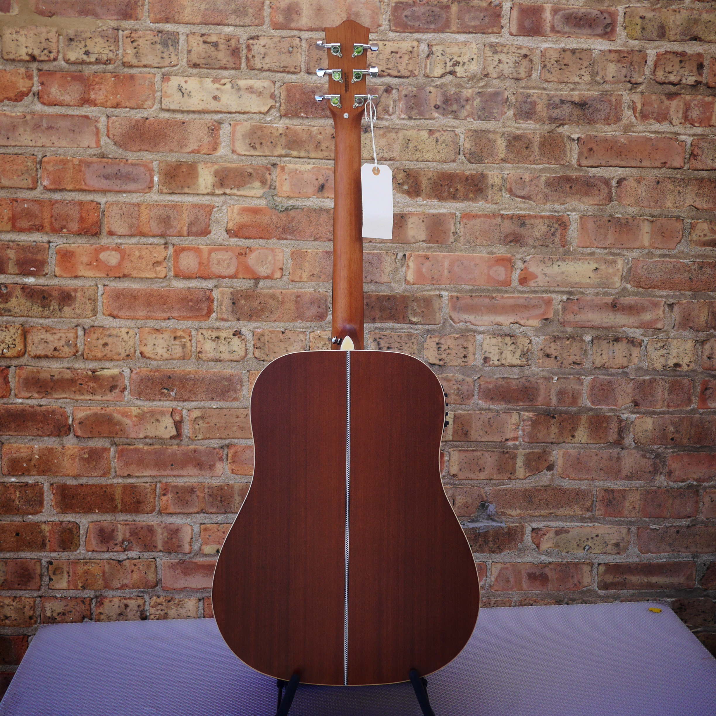 Tagima Dreadnought Acoustic Electric Guitar Sunburst