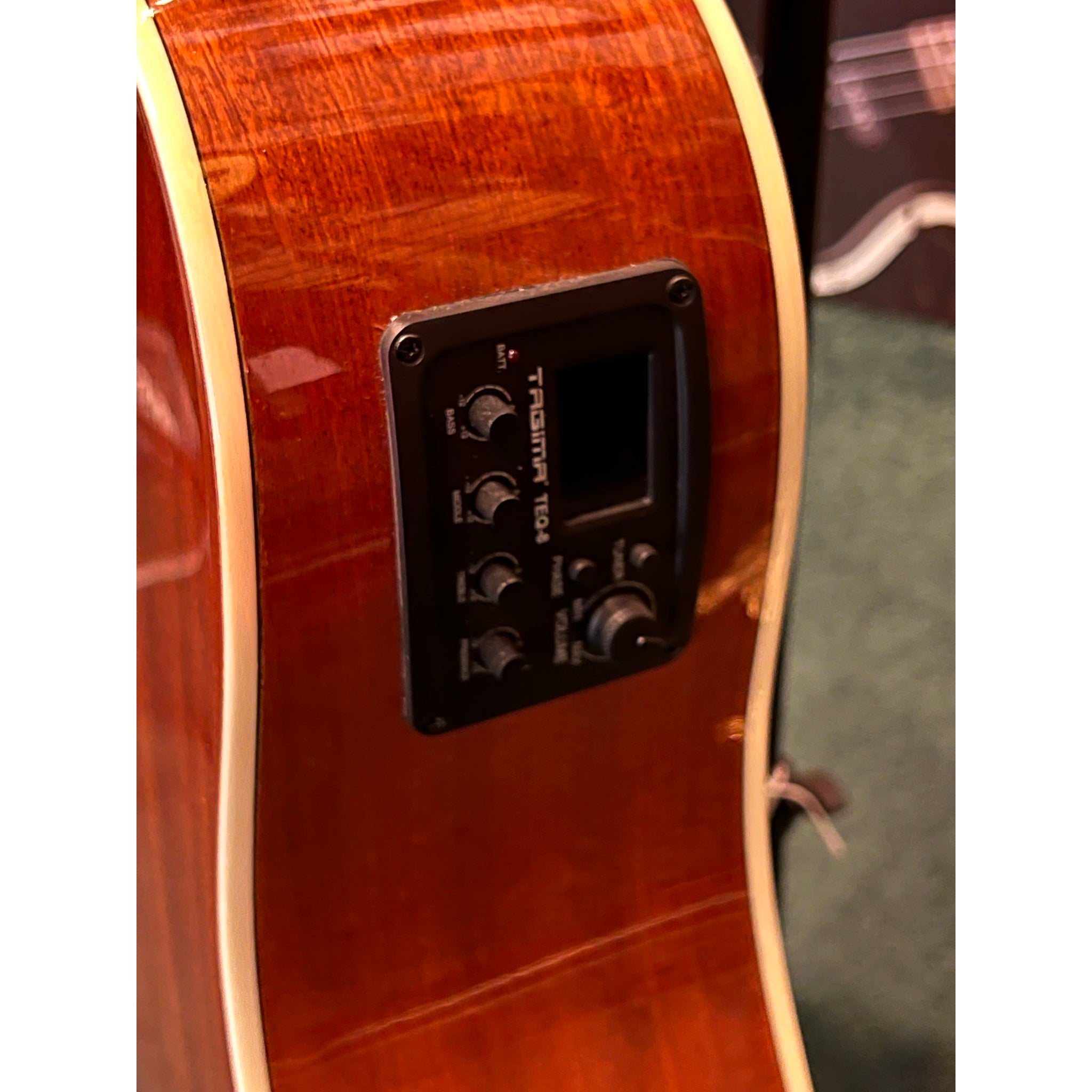 Tagima Dreadnought Acoustic-Electric Guitar Black (b-stock)