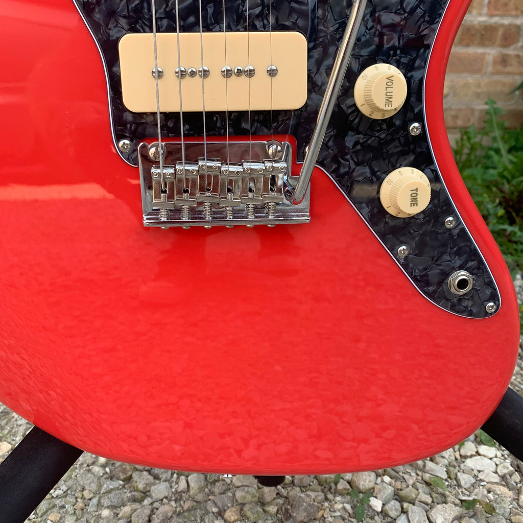 Tagima Electric Guitar TW61 Limited Edition with Hardshell Case Red