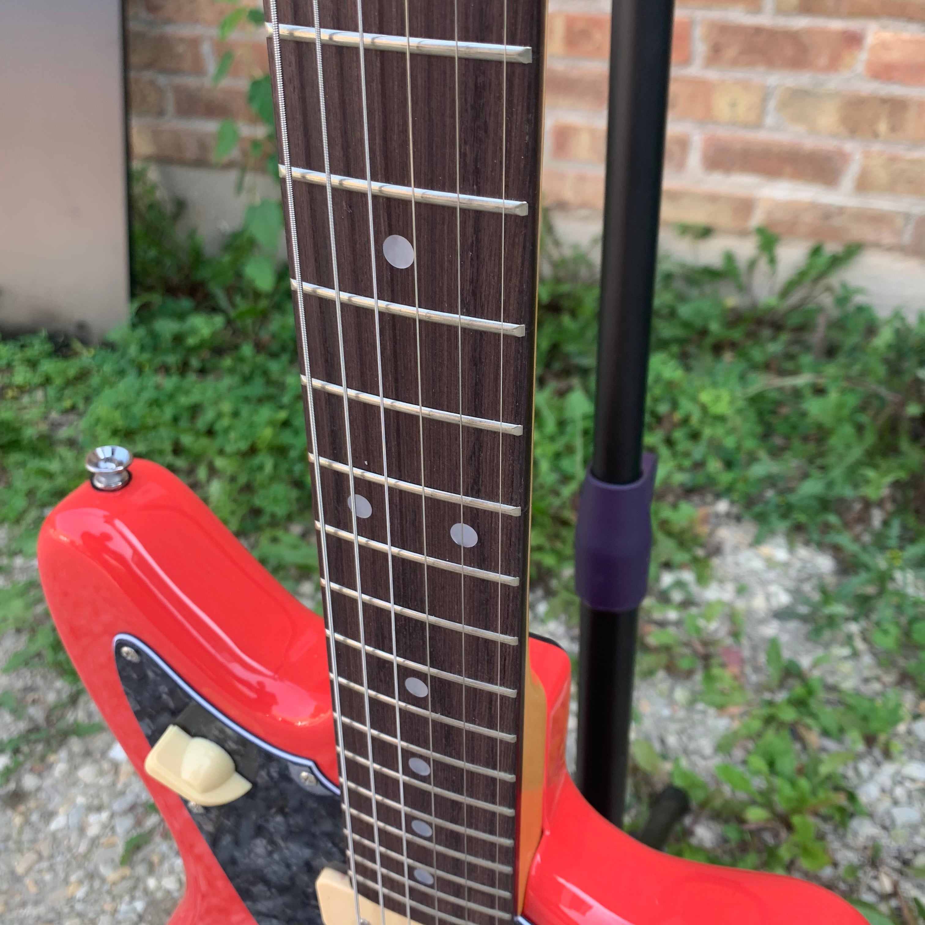 Tagima Electric Guitar TW61 Limited Edition with Hardshell Case Red