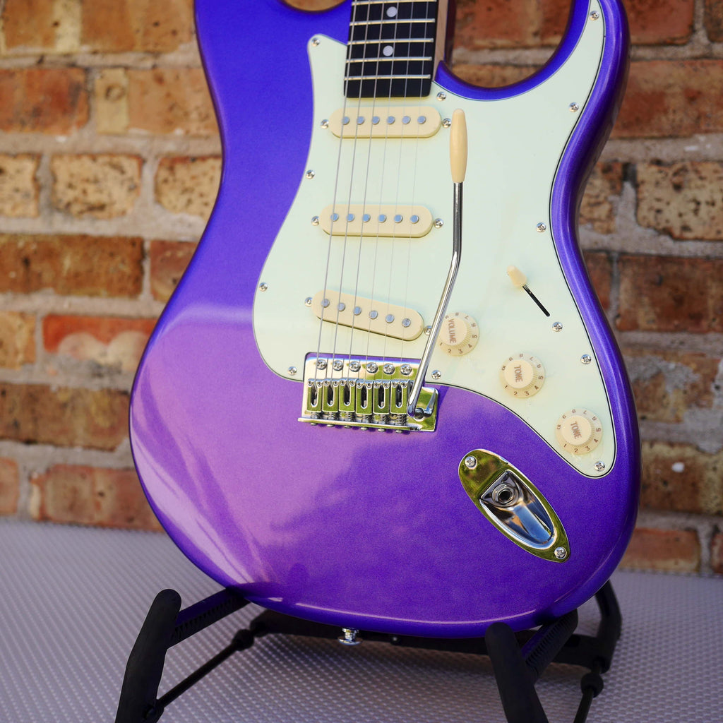 Tagima TG500 Electric Guitar Purple