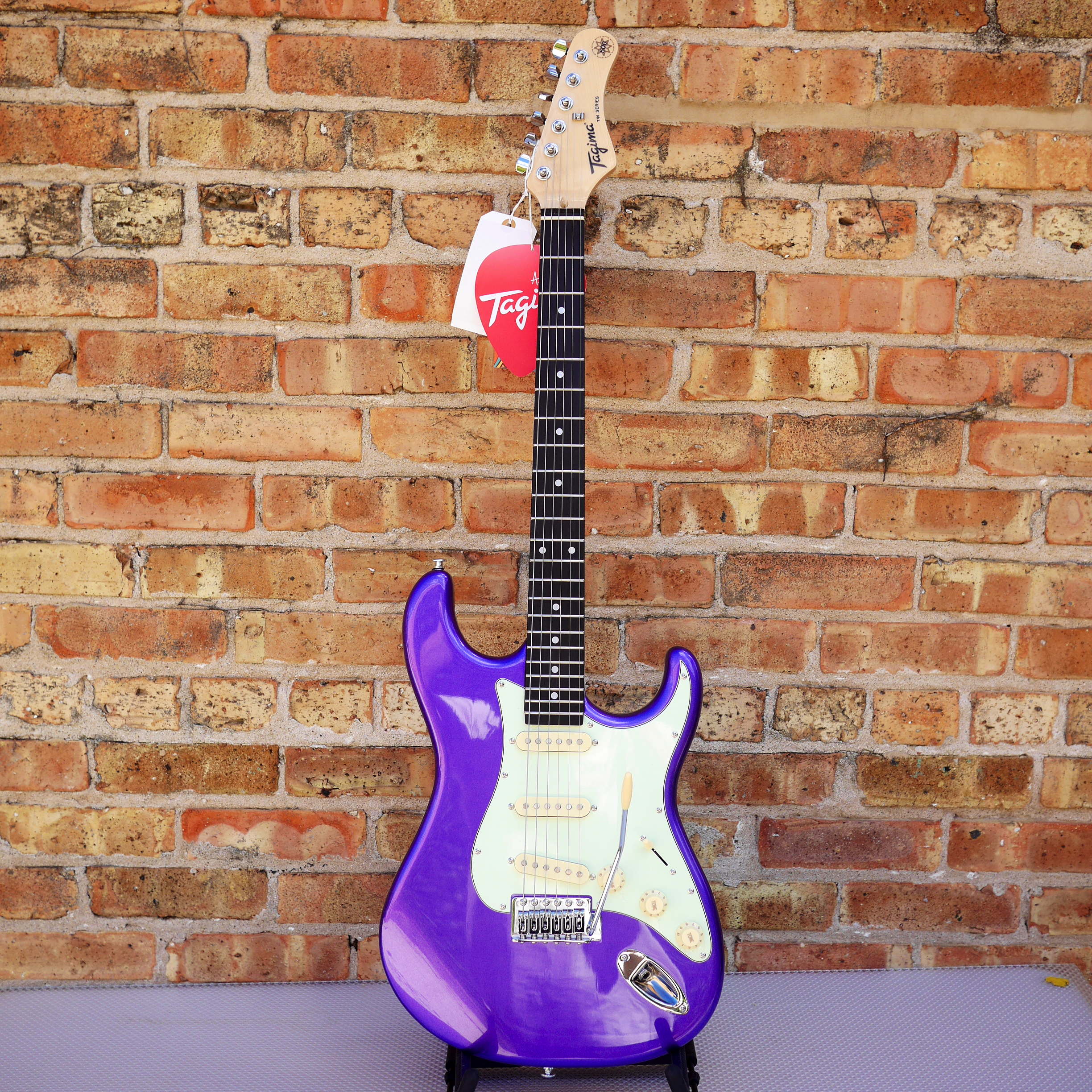 Tagima TG500 Electric Guitar Purple