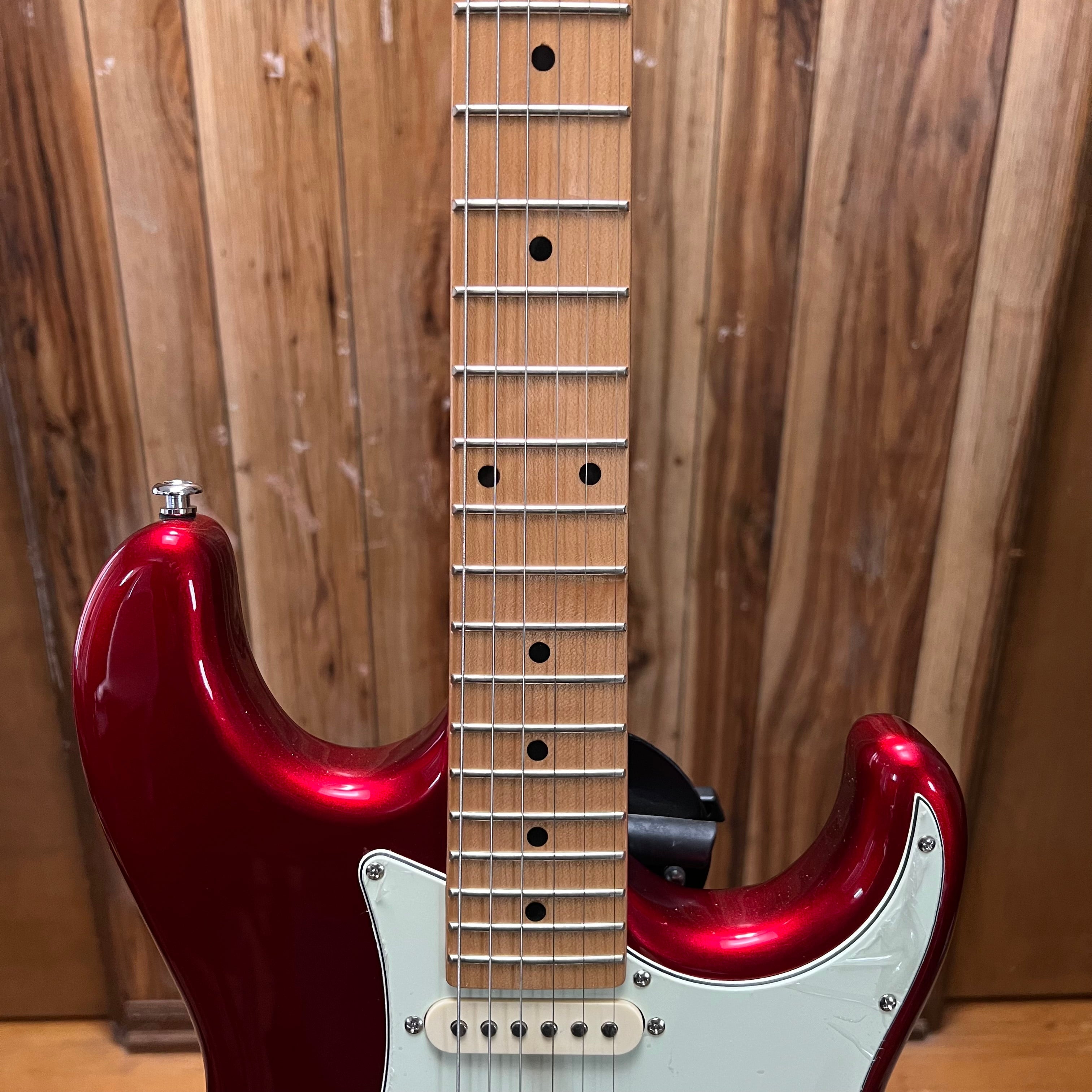 Tagima TG-530 Solid Body Electric Guitar Metallic Red