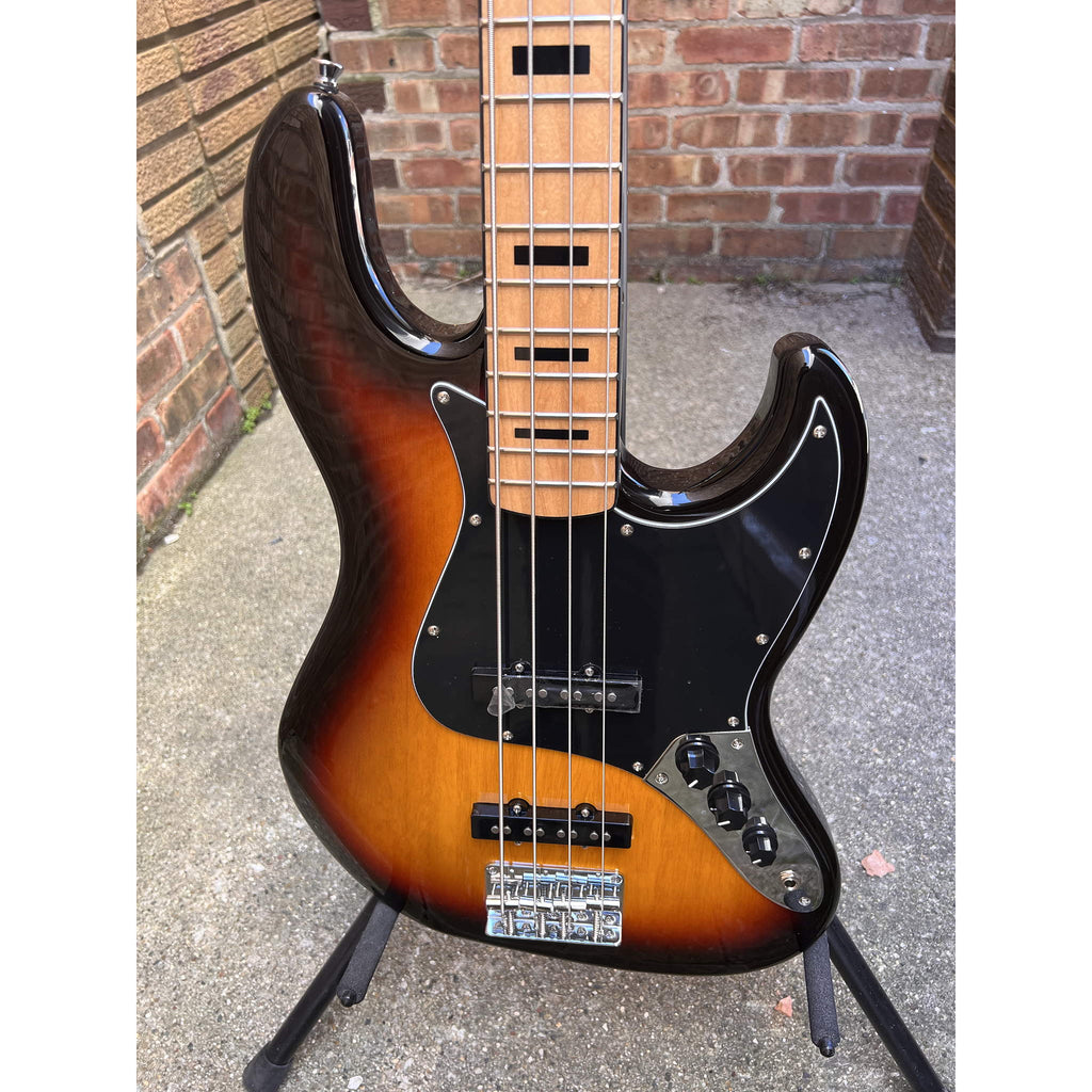 Tagima TJB-4 SB-LF/BK J-Bass Sunburst Excellent