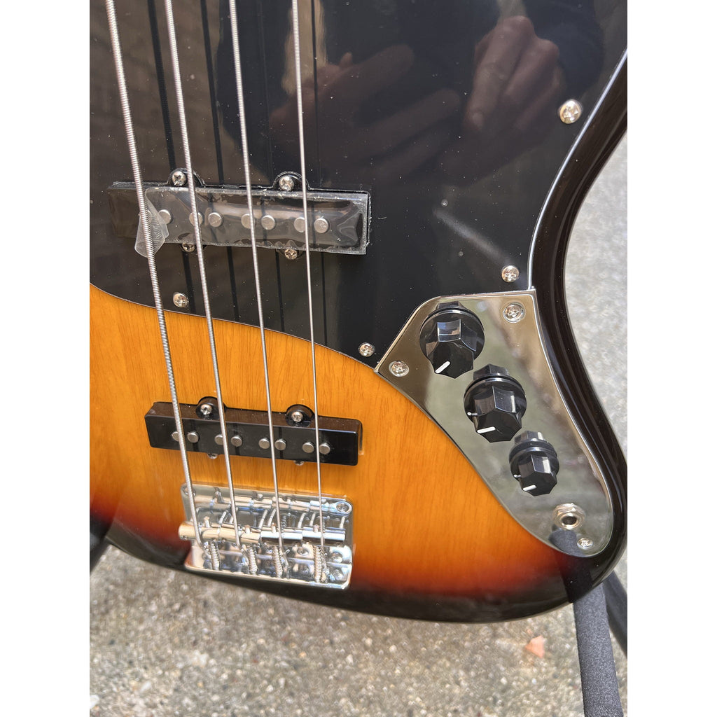 Tagima TJB-4 SB-LF/BK J-Bass Sunburst Excellent