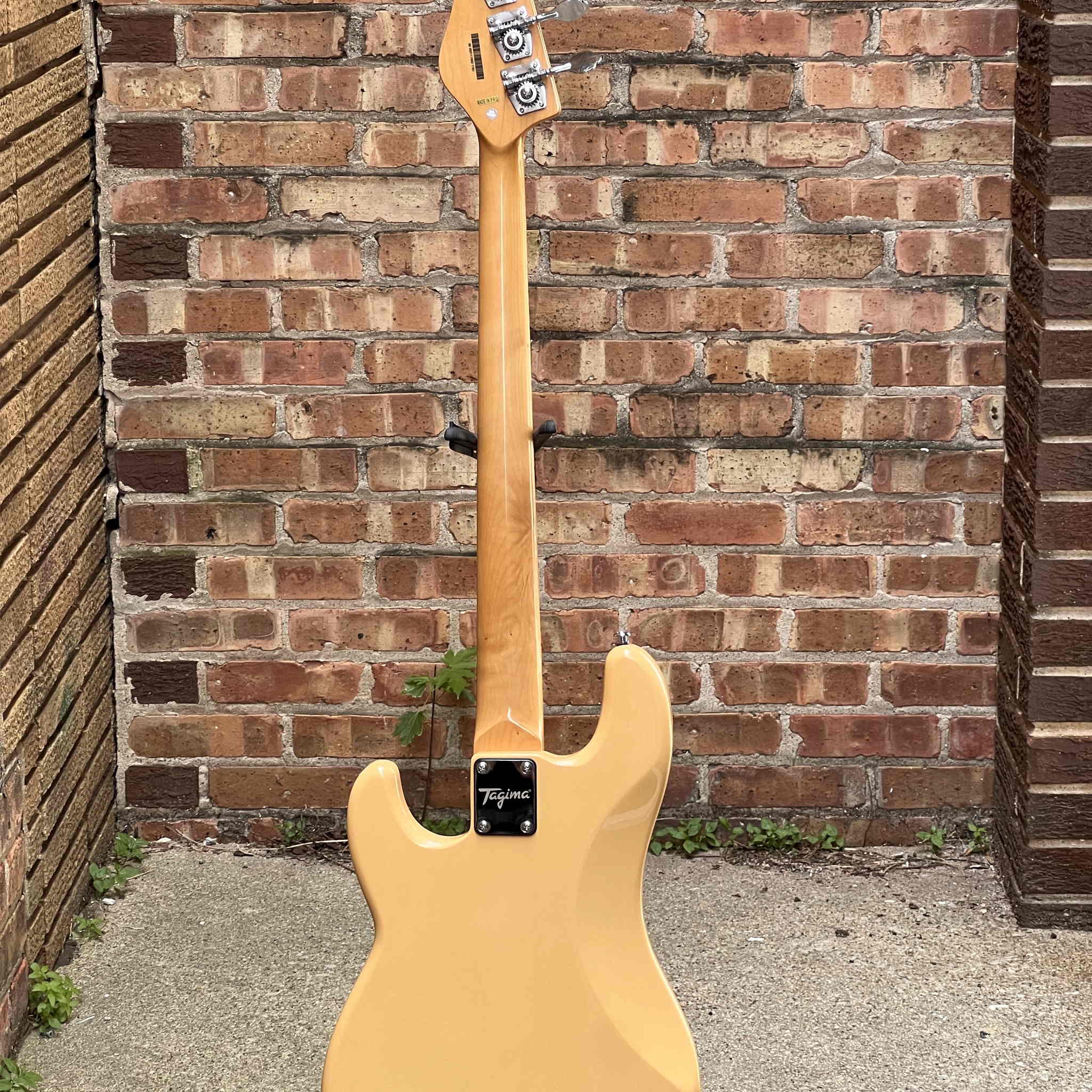 Tagima TW 66 BS T-bass Butterscotch Excellent