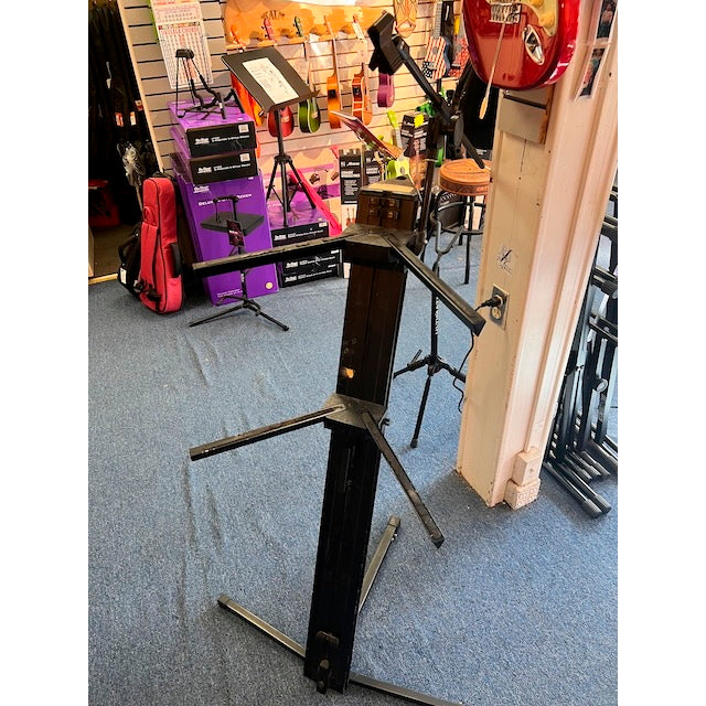 Ultimate Support Apex 2 Tier Column Keyboard stand with microphone boom