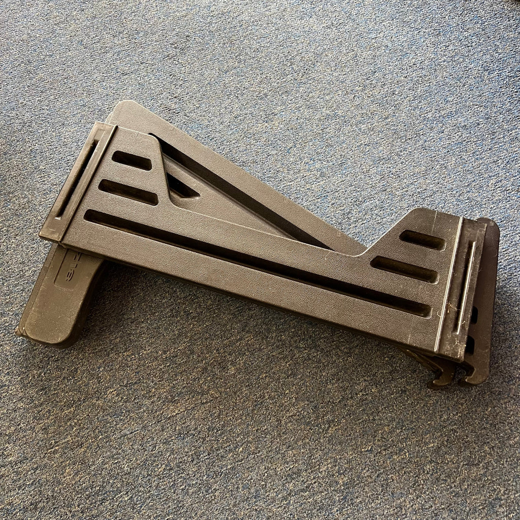 Ultimate Z18 Z style keyboard stand vintage Black plastic