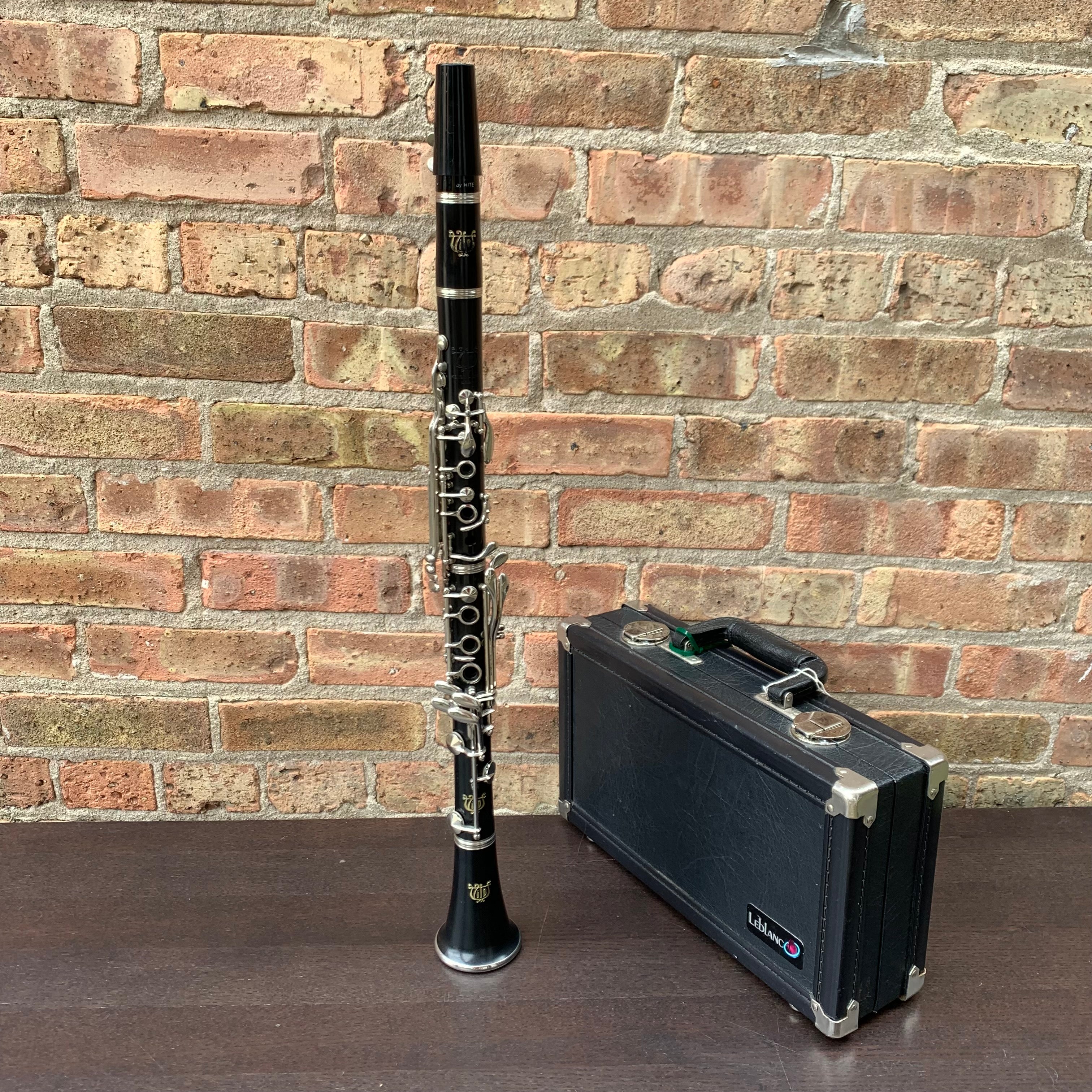 Vito 7214 Student Clarinet (used)