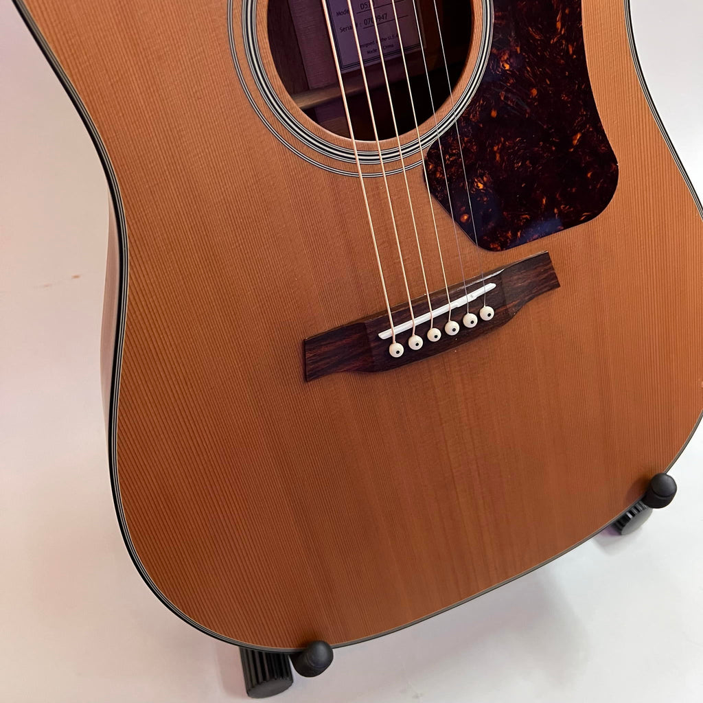 Walden D570 Acoustic Guitar (used)