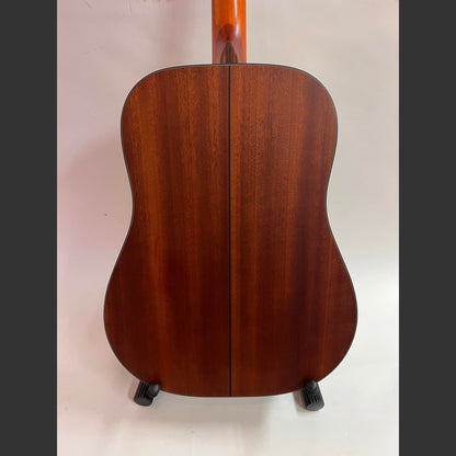 Walden D570 Acoustic Guitar (used)