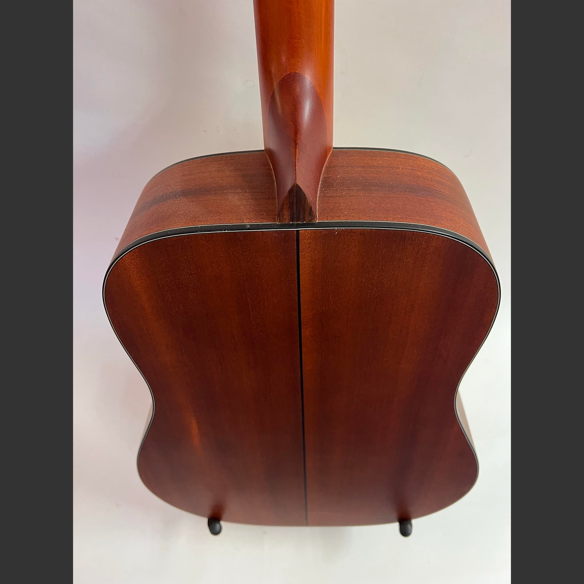 Walden D570 Acoustic Guitar (used)