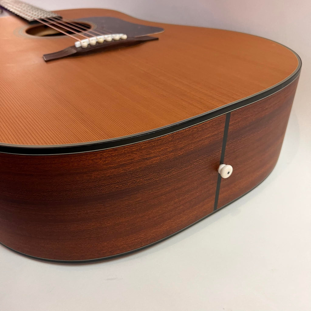 Walden D570 Acoustic Guitar (used)