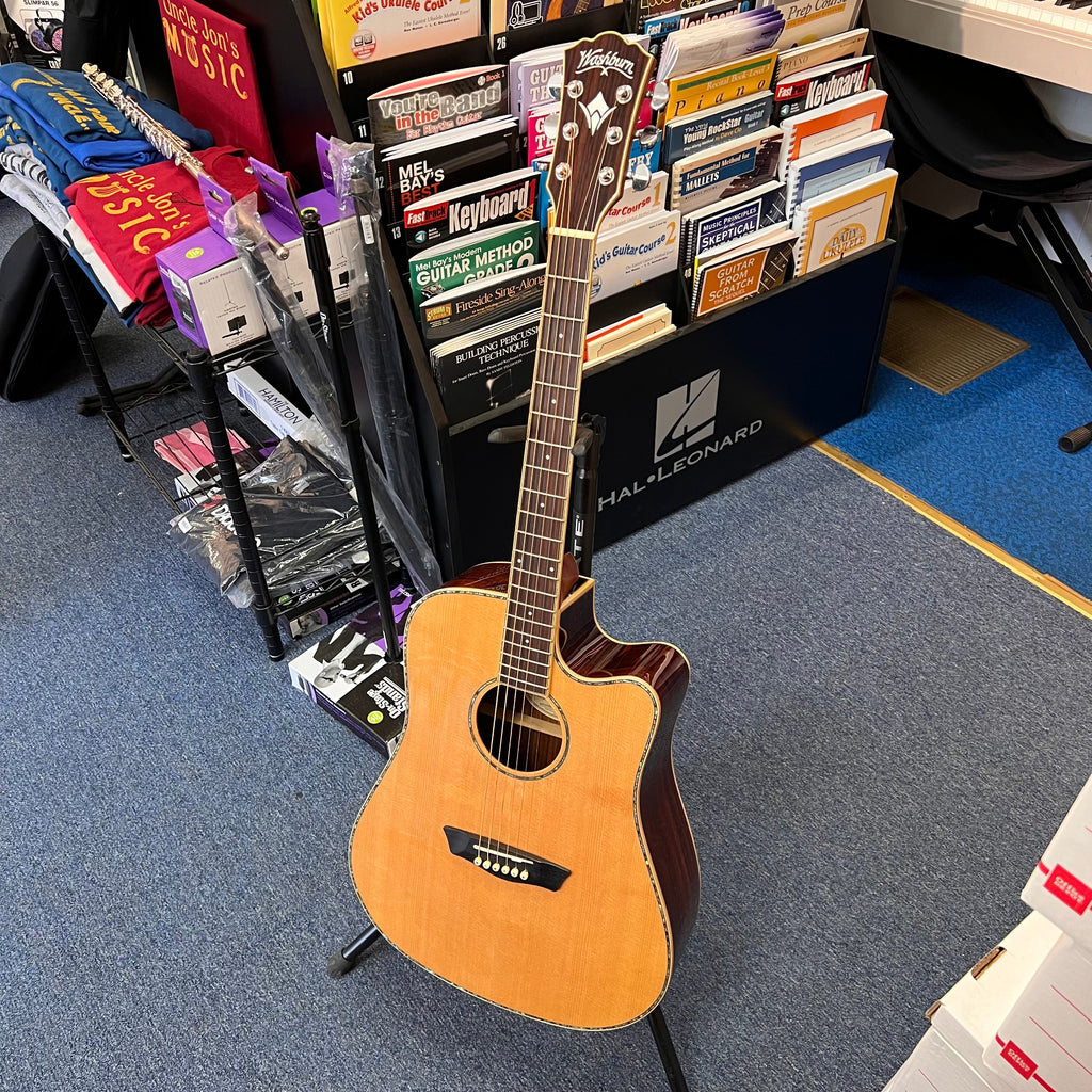 Washburn WD25SCE Dreadnought Cutaway - Natural (used)